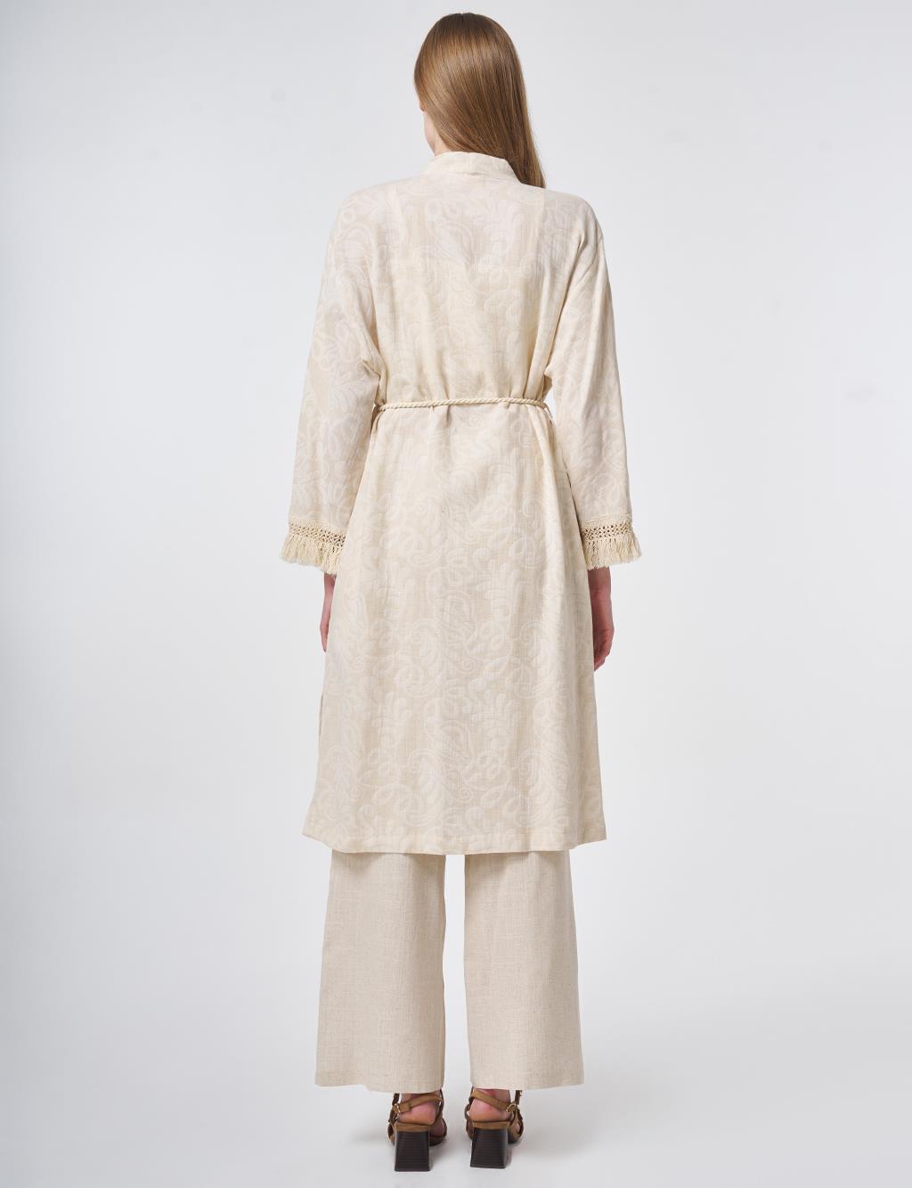 Bilekleri Püsküllü Kimono Krem 