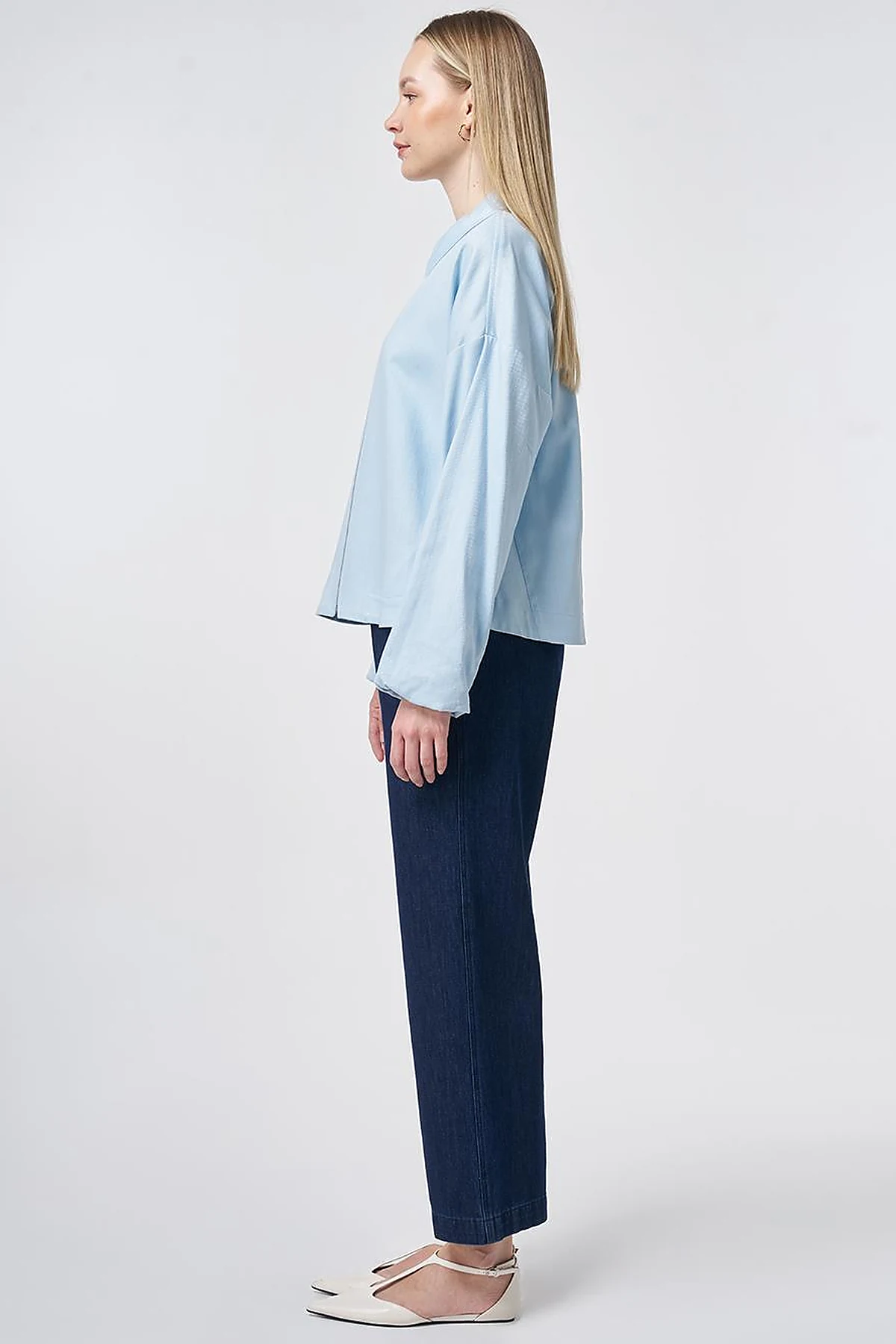 Zip-Closure Non-Denim Cropped Jacket in Blue