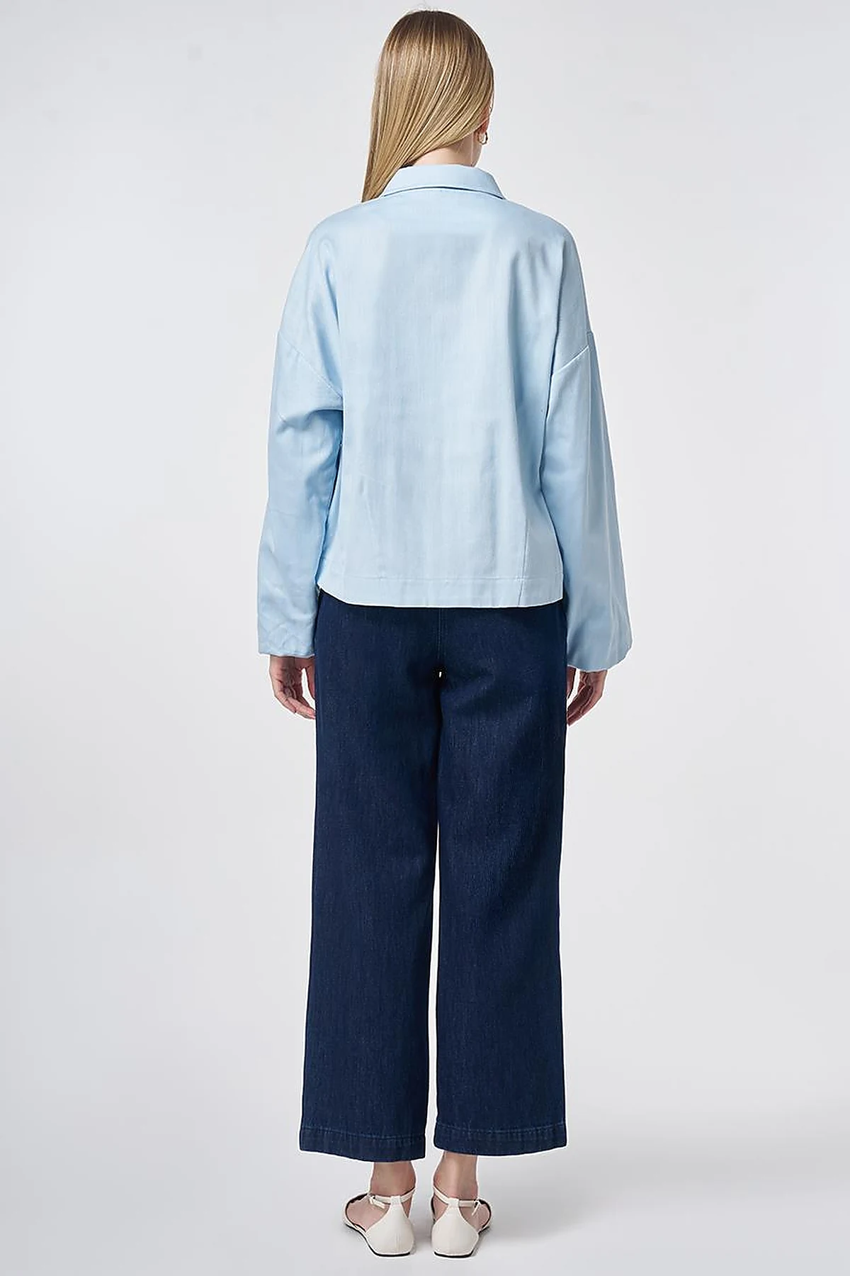 Zip-Closure Non-Denim Cropped Jacket in Blue