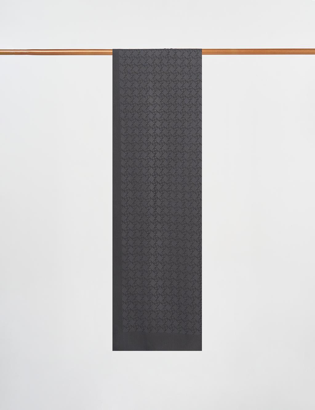 Logo-Detail Lyocell Shawl Black