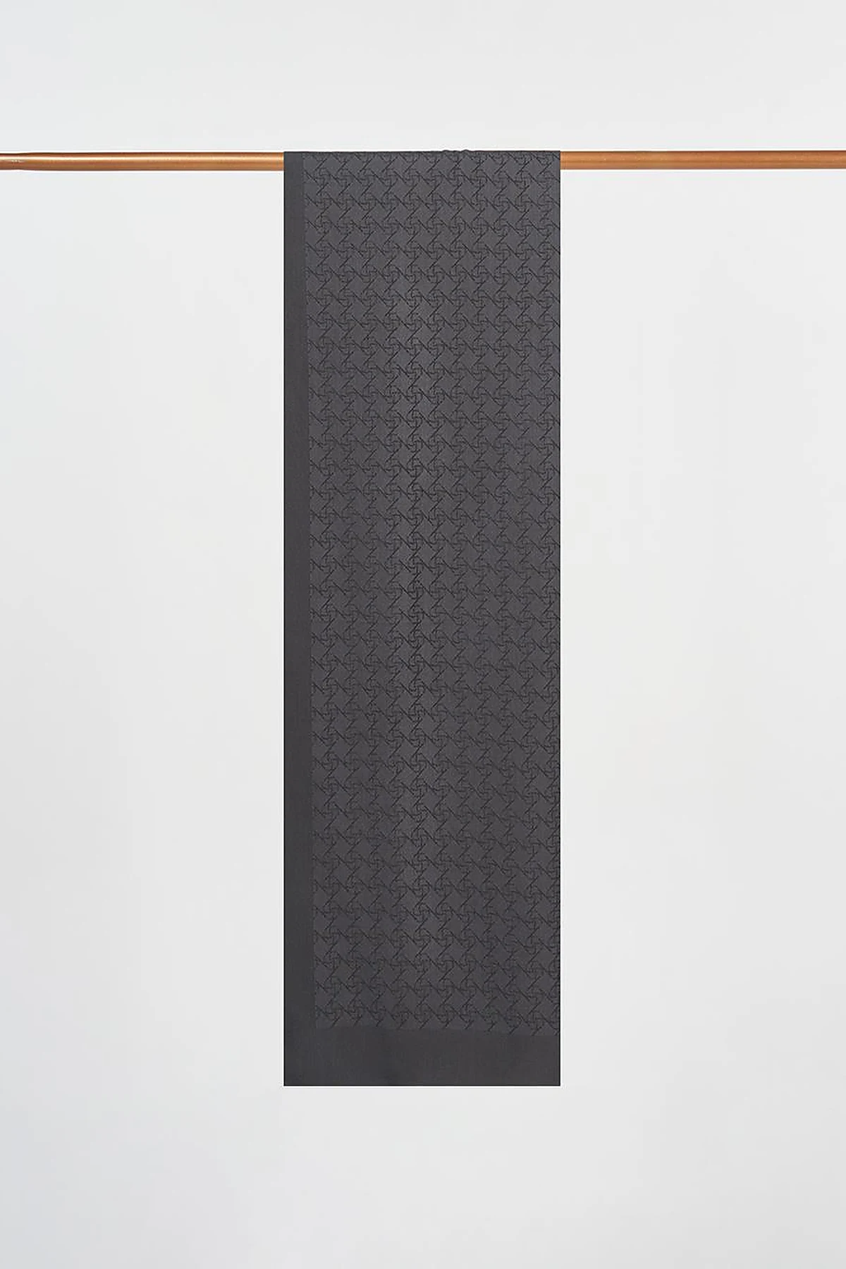 Logo-Detail Lyocell Shawl Black