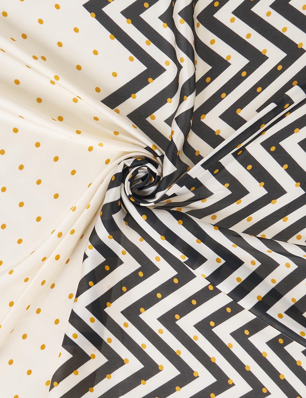 Optic White Zigzag Pattern Scarf