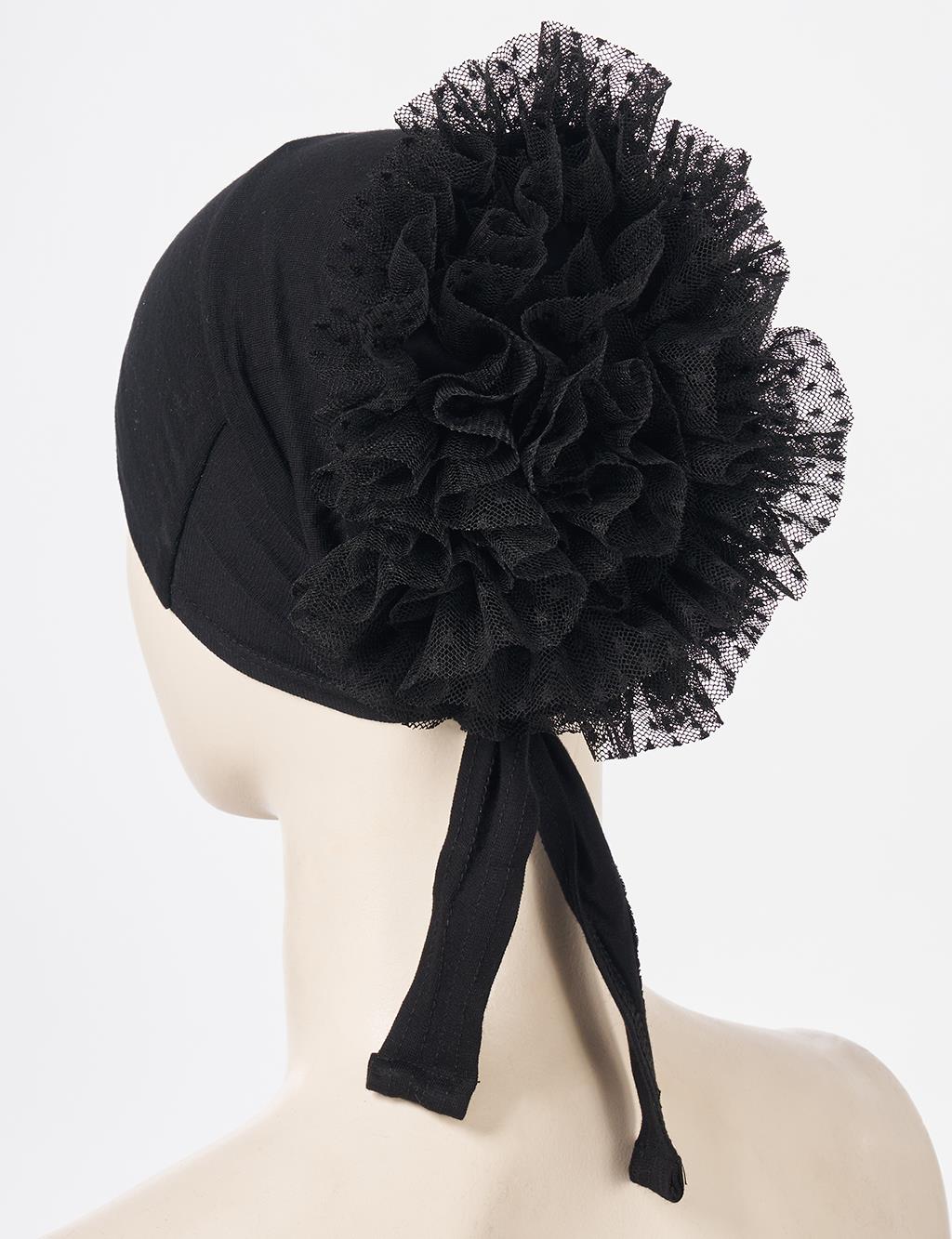 Black Ruffled Bonnet