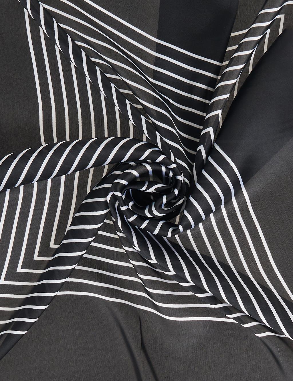Black Striped Pattern Scarf