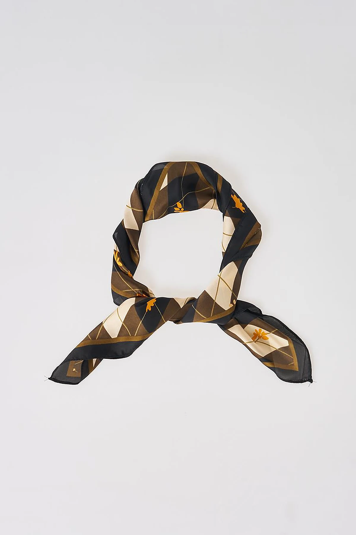 Brown-Ecru Diamond Pattern Scarf