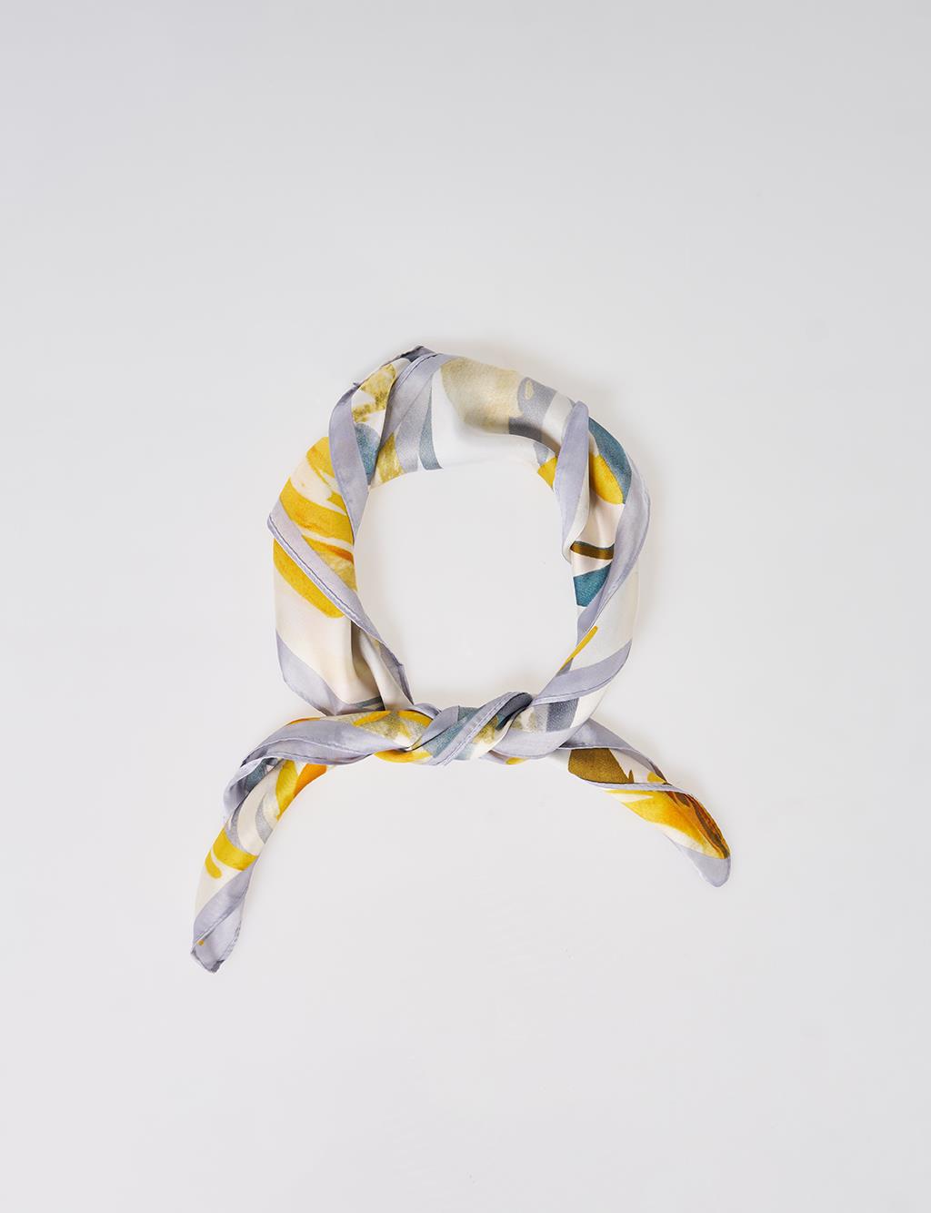 Grey-Yellow Watercolor Pattern Scarf