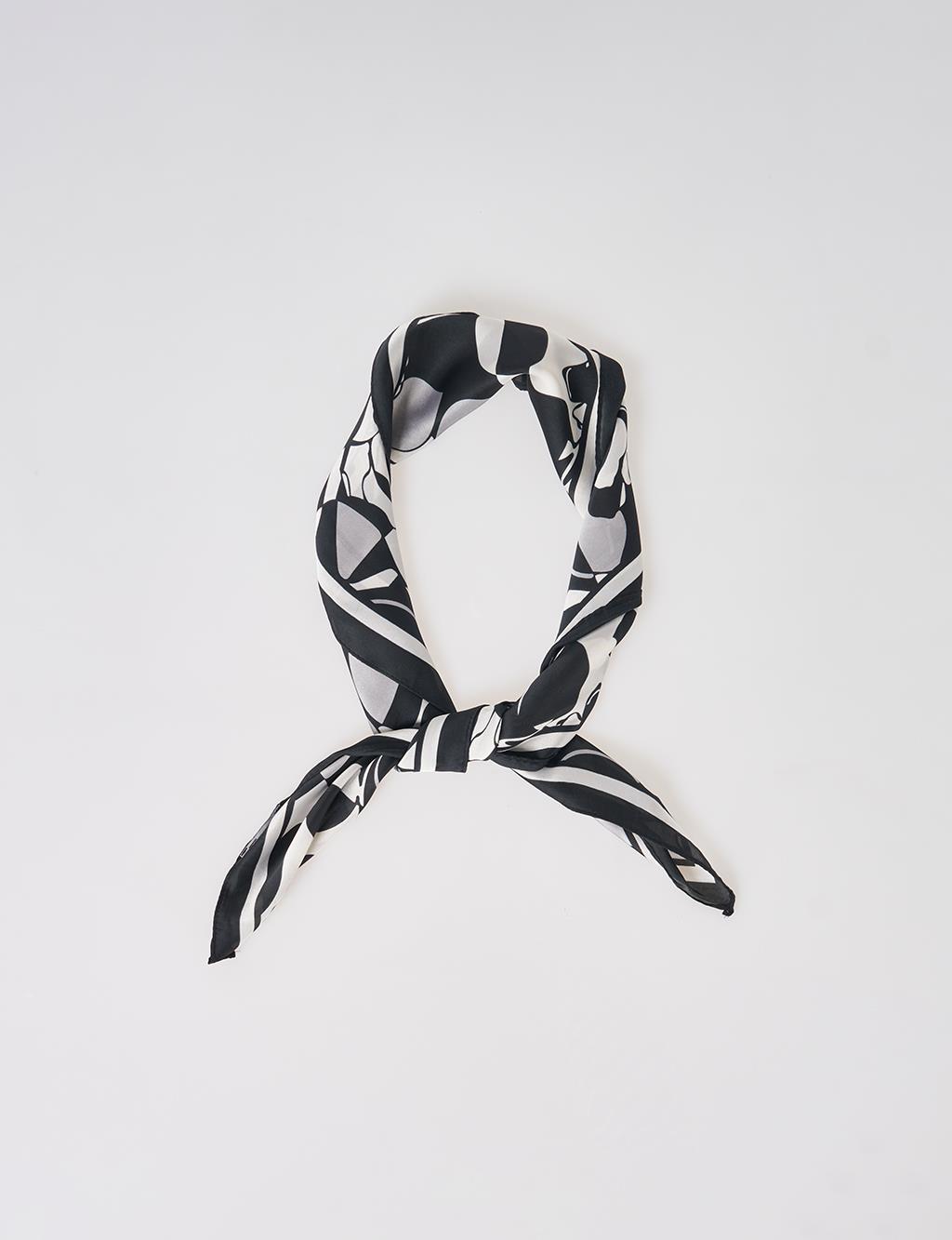 Black-Optic White Floral Pattern Scarf