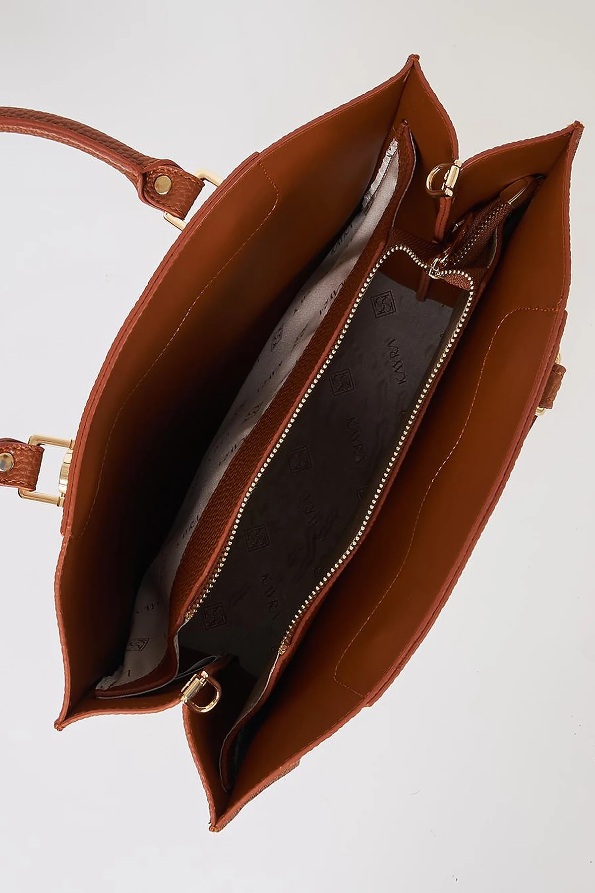 Accessory Detailed Tote Bag Tan