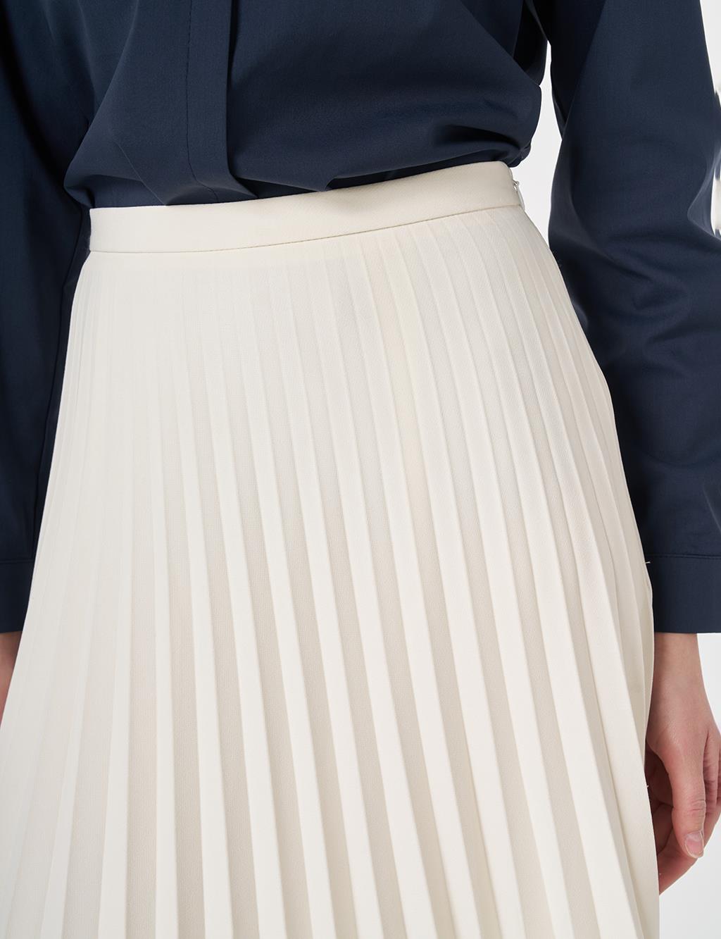 Zipped Pleated Skirt Ecru