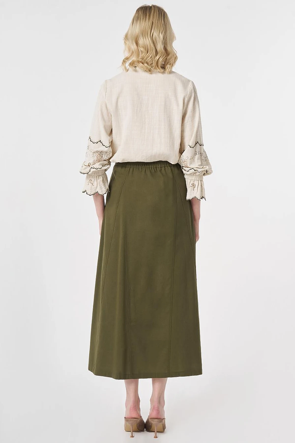 Piece Stitched Bell Skirt Khaki