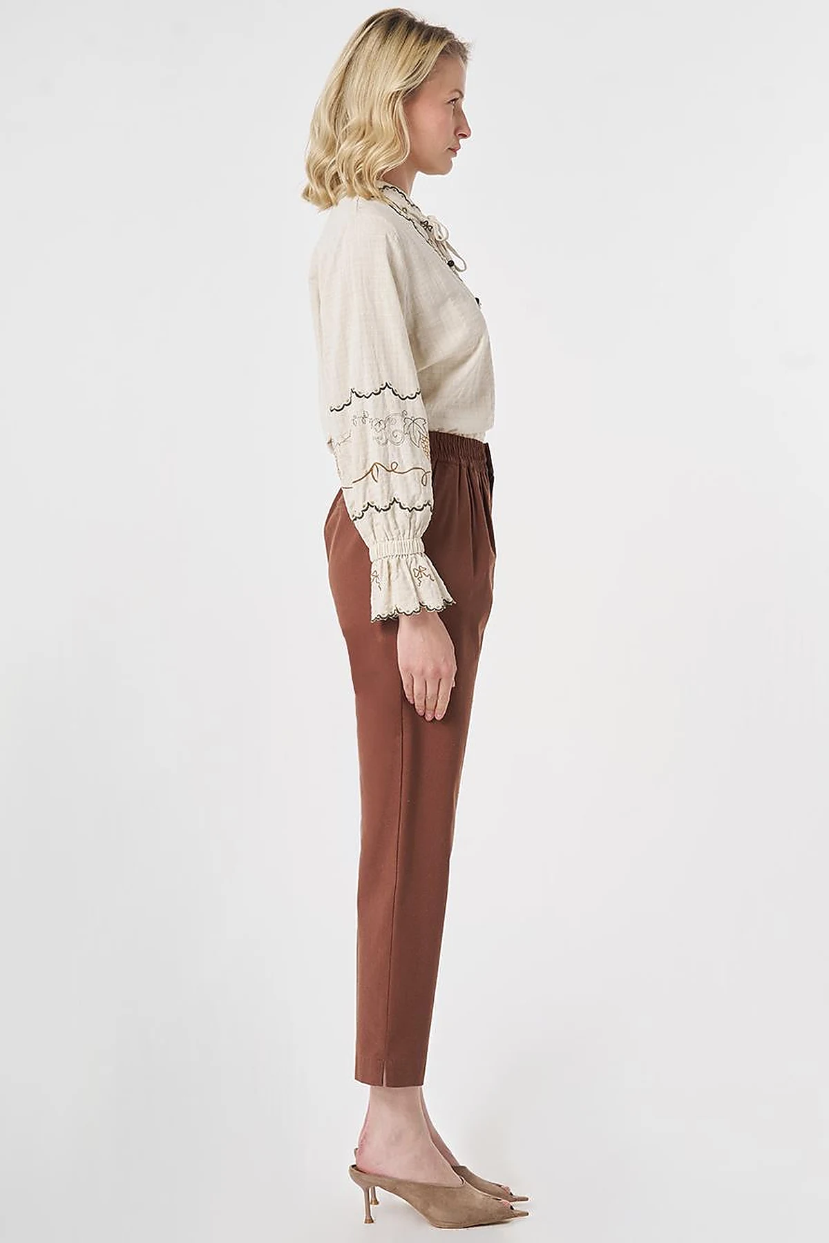 Pleated Rayon Pants Brown
