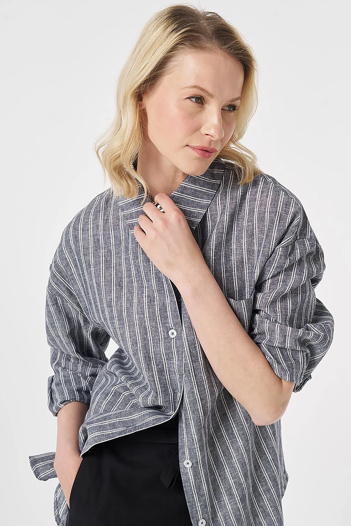 Single-Pocket Cotton Linen Tunic Dark Navy