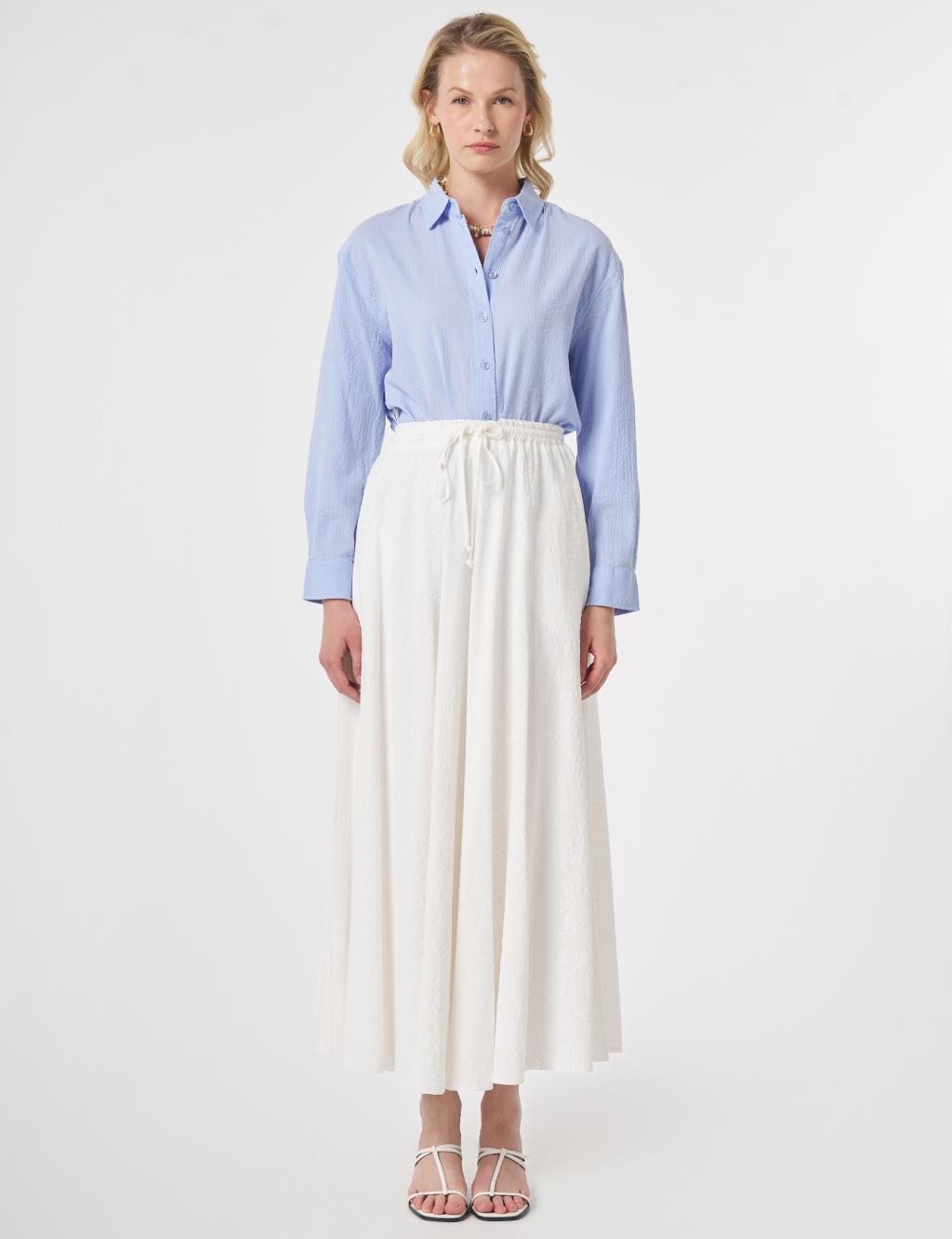 Crinkled Flared Skirt Off White