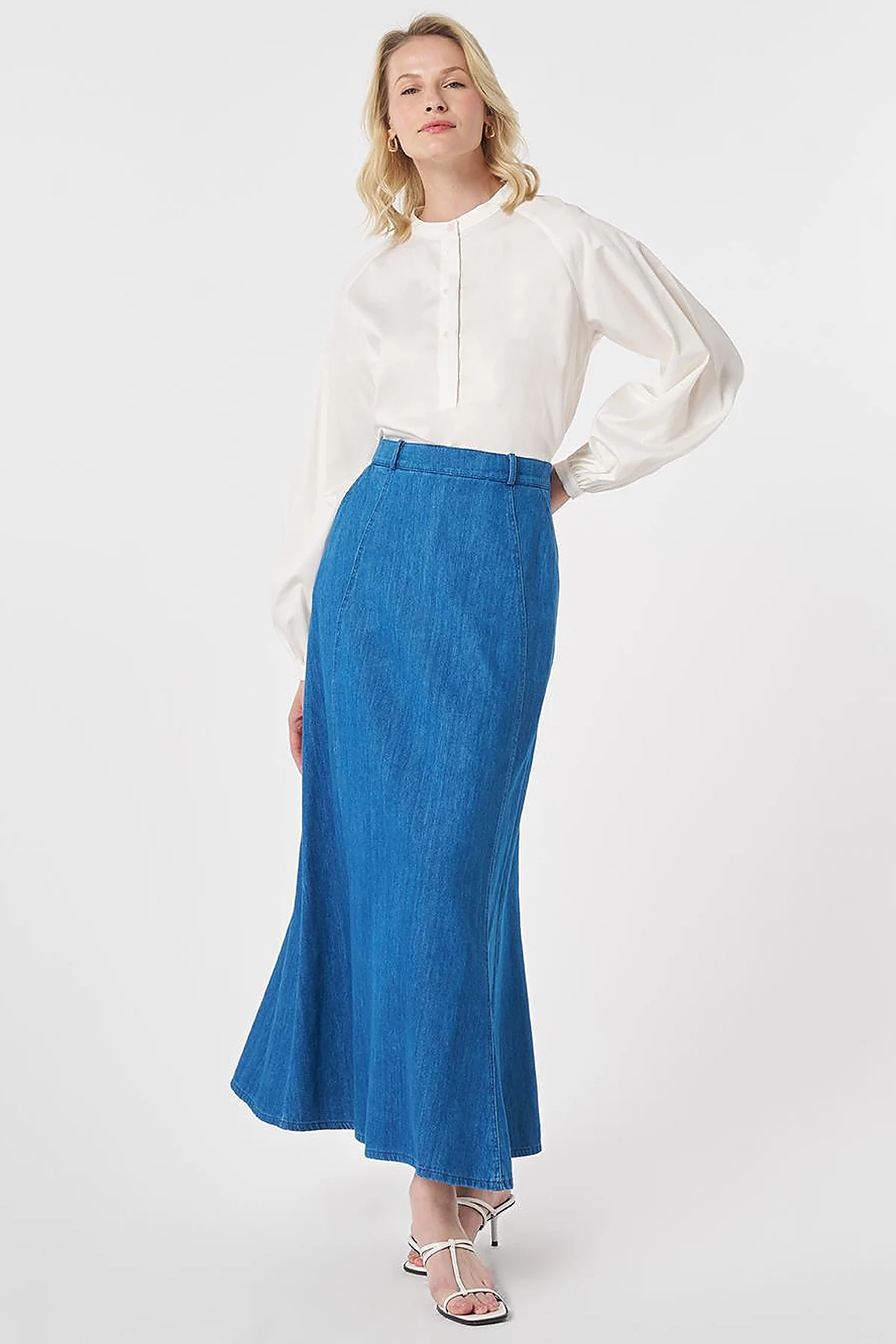 High-Waisted Denim Skirt Blue