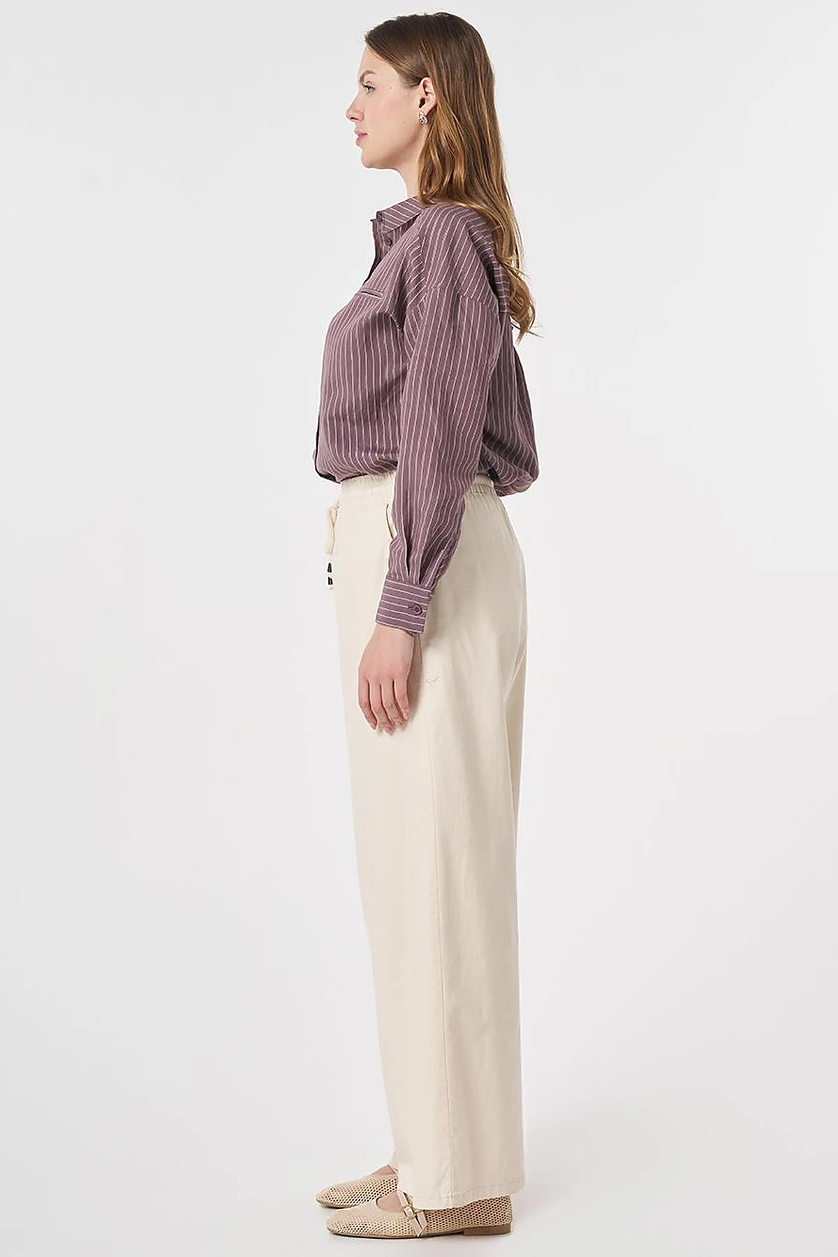 Elastic Waist Relaxed Fit Pants Cream