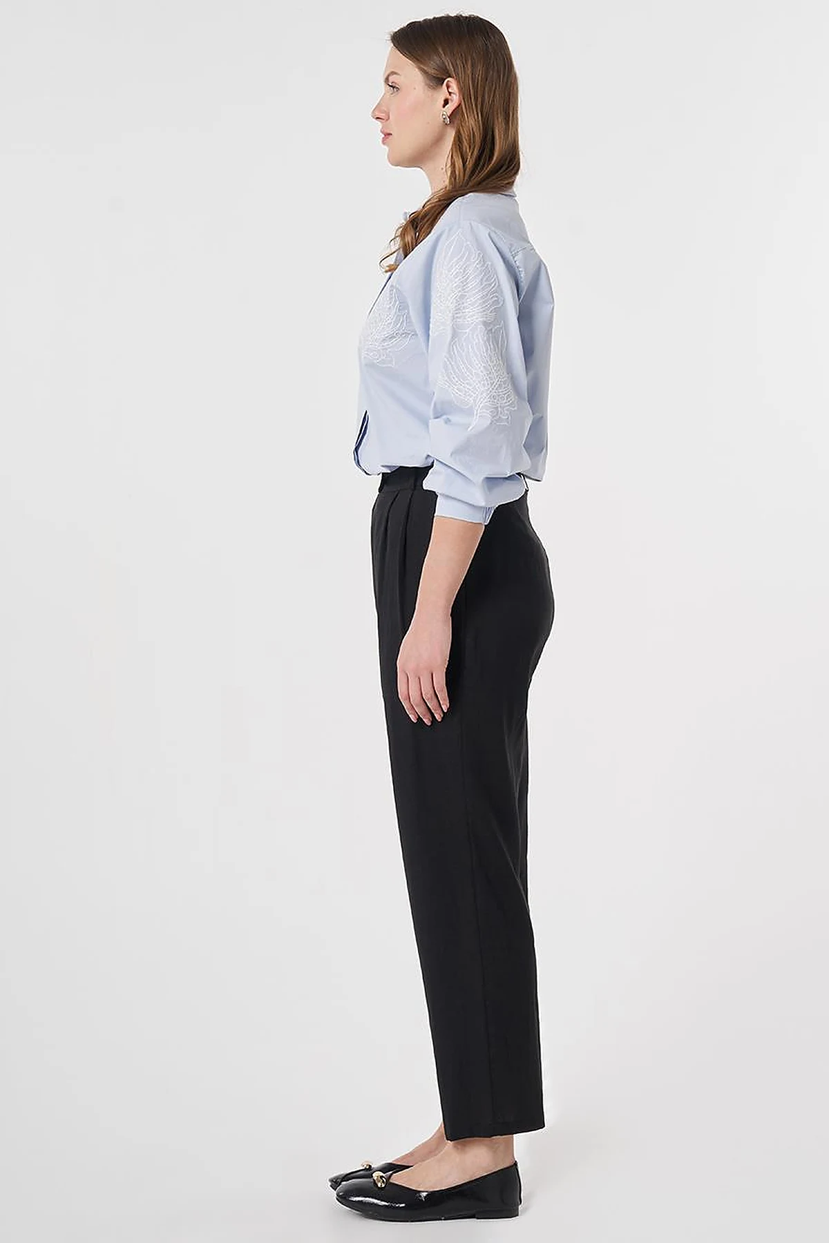 Pleated Linen Trousers Black