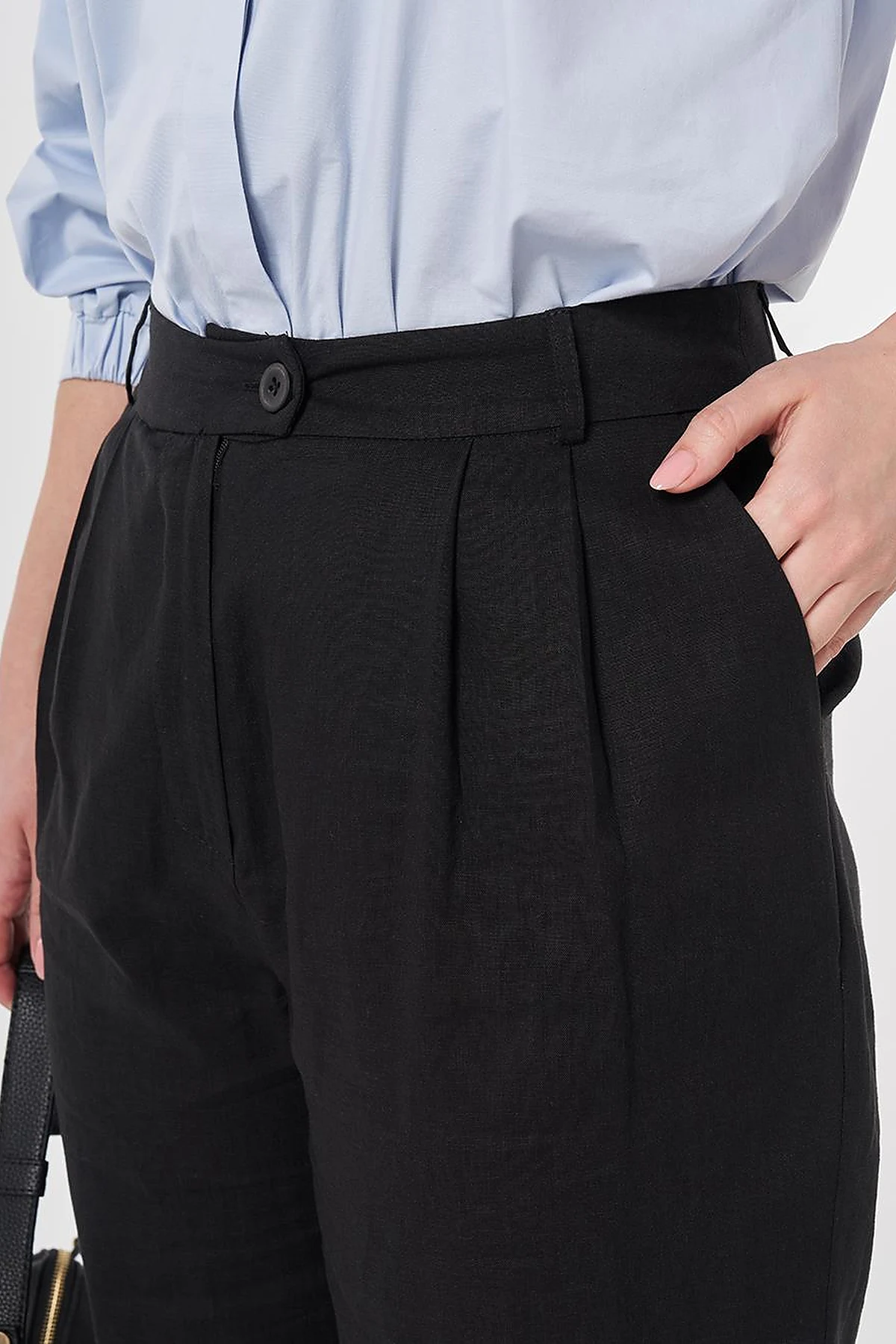 Pleated Linen Trousers Black