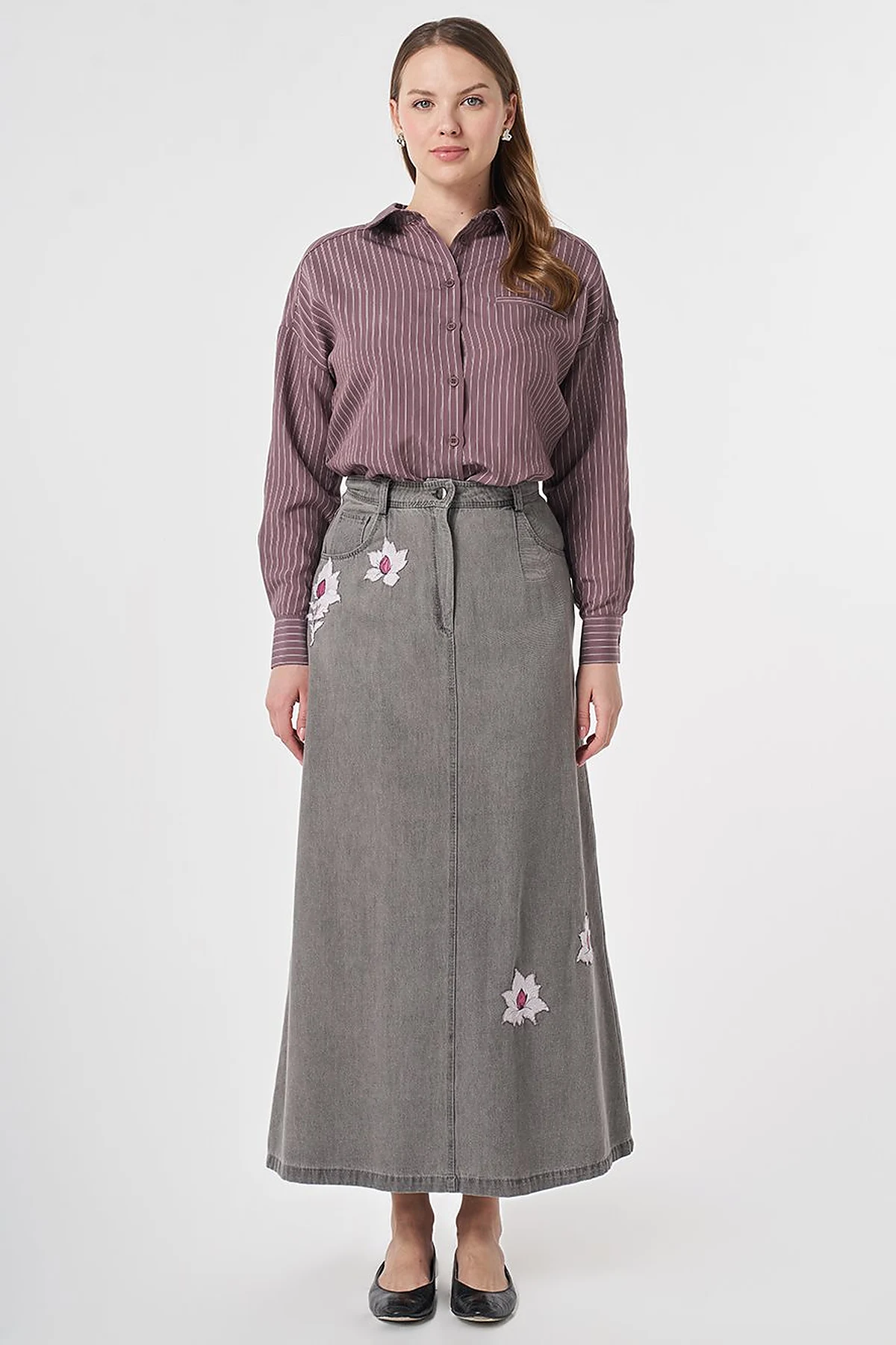 Flower Appliqué Denim Skirt Anthracite