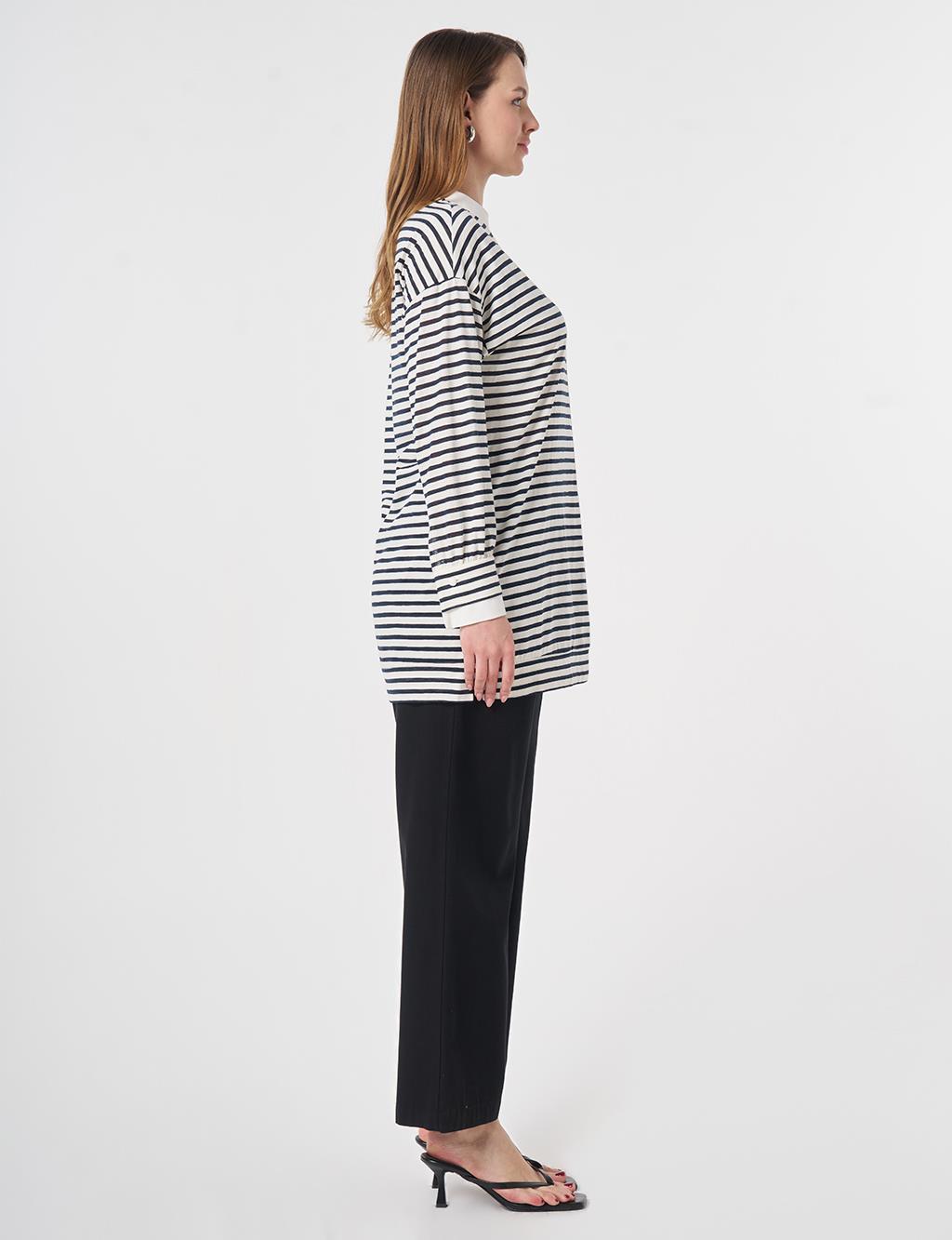 Embroidered Appliqué Stripe Pattern Knitted Sweatshirt Dark Navy