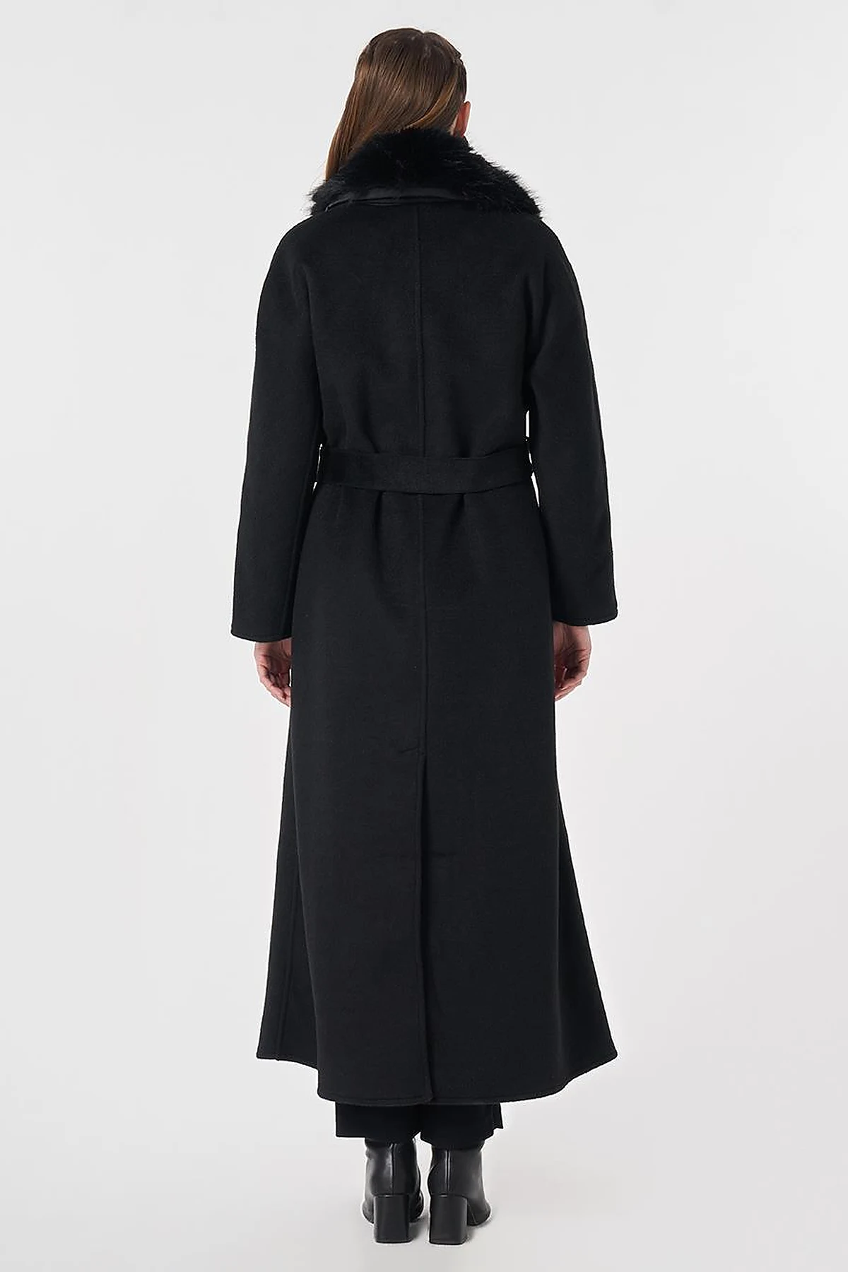 Detachable Faux Fur Collar Wool Coat in Black 