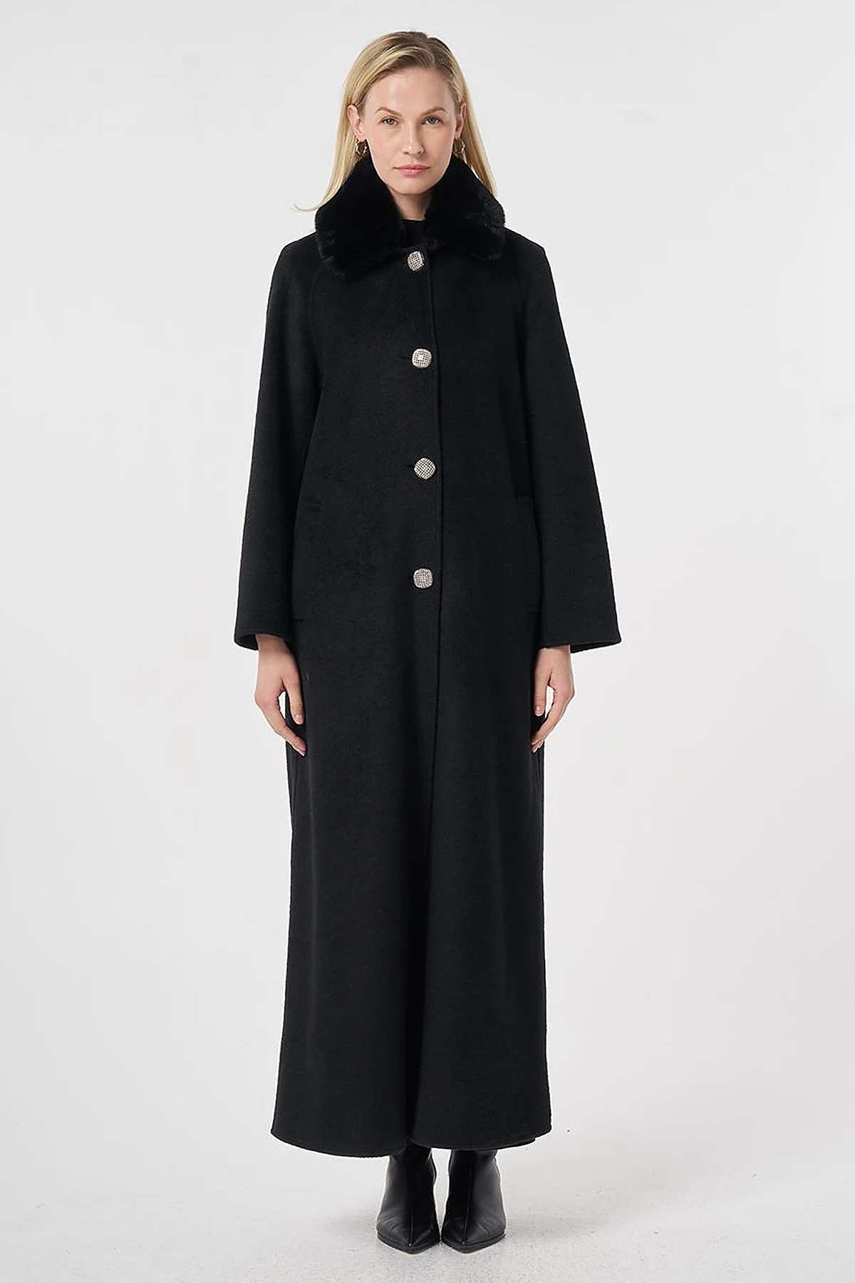 Long Wool Coat with Fur Collar Black