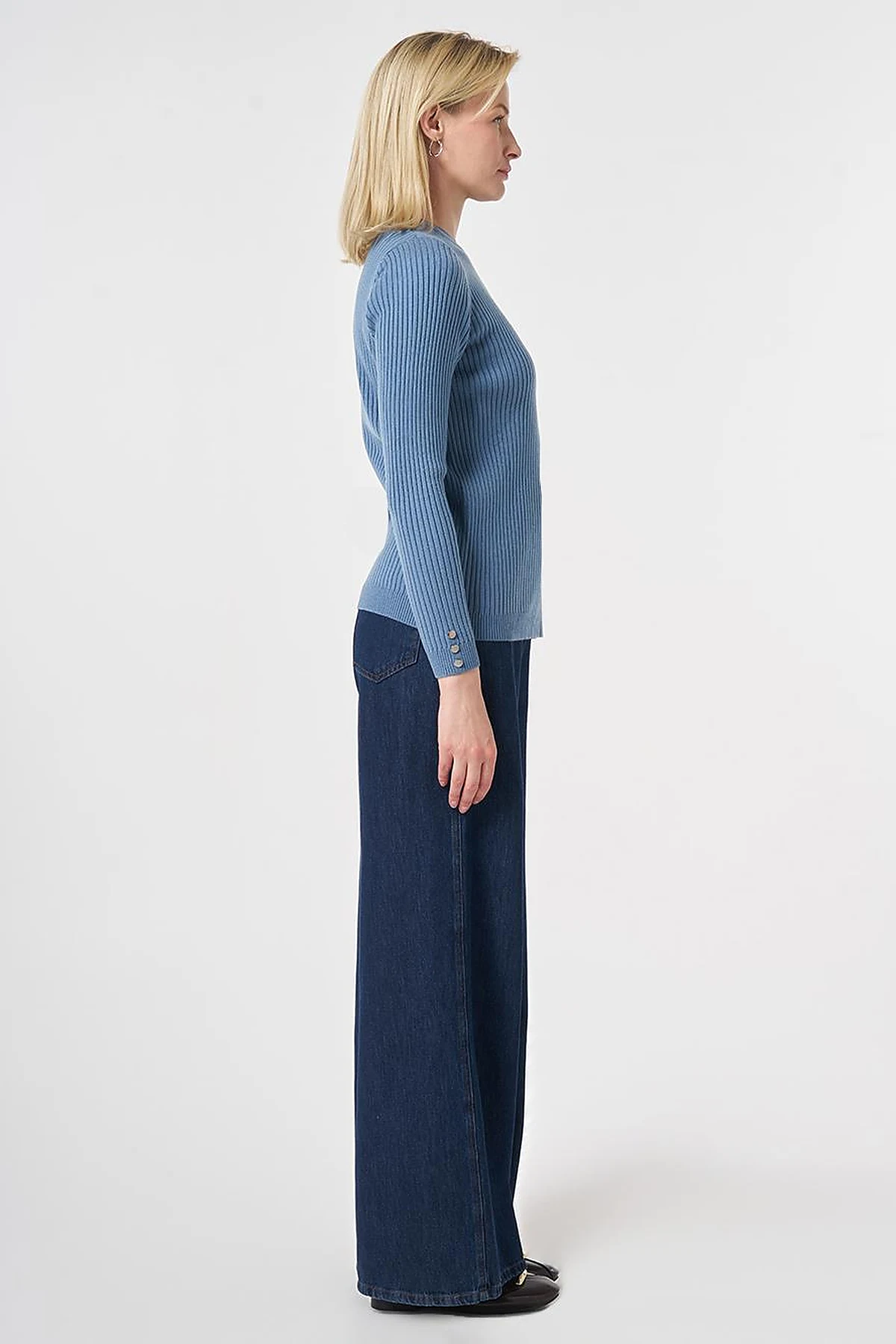 Zero Collar Ribbed Knitted Sweater Crown Blue