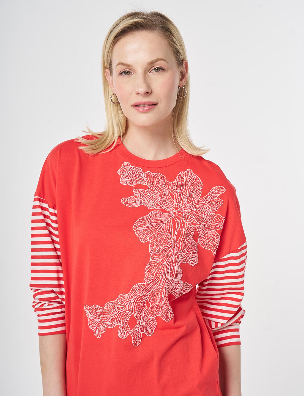 100% Cotton Embroidered Sweatshirt Red
