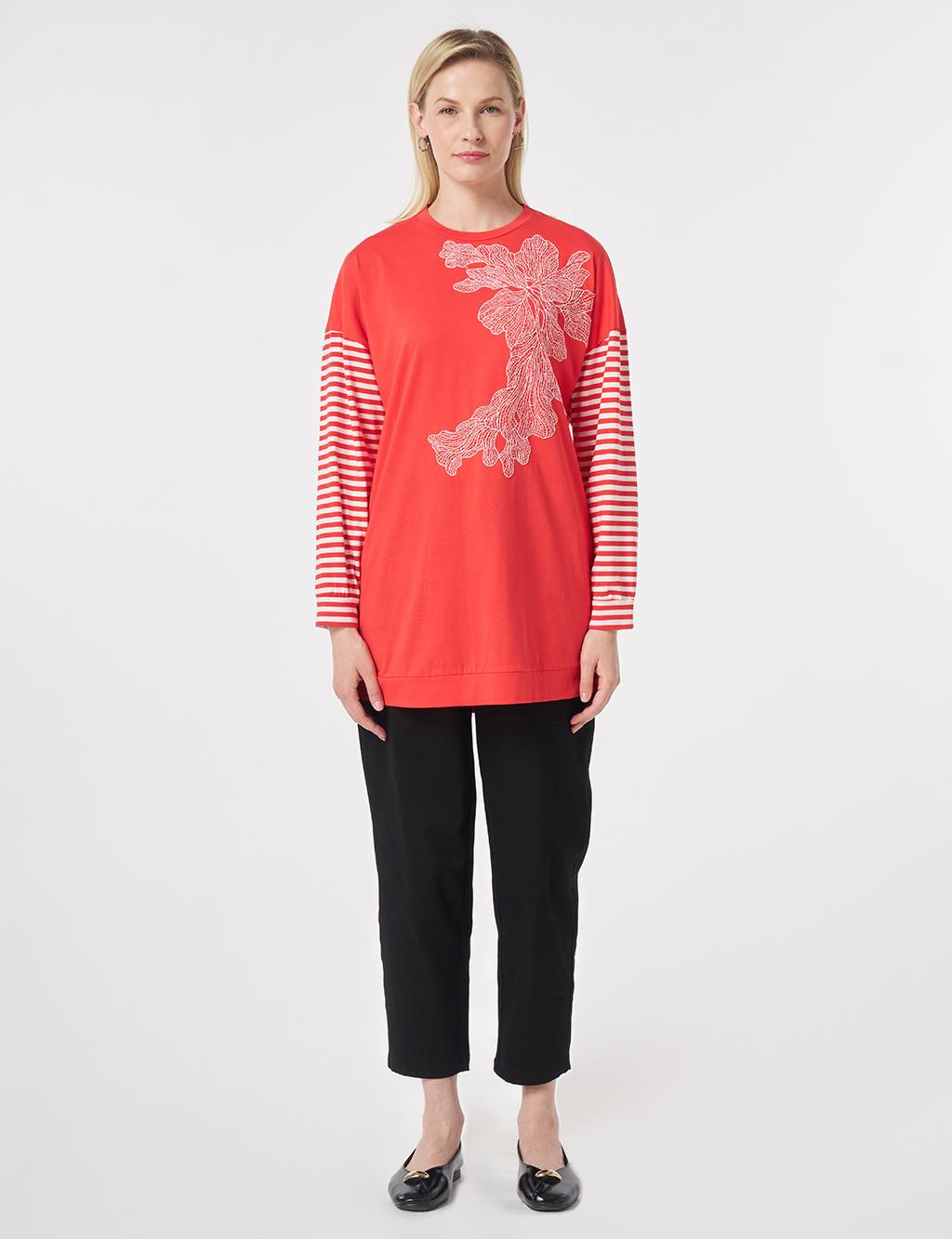100% Cotton Embroidered Sweatshirt Red
