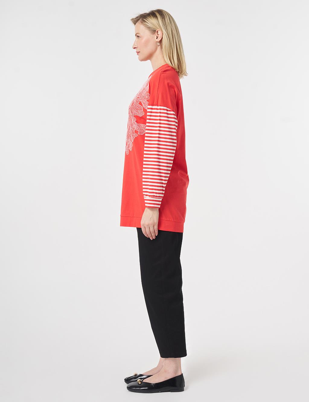 100% Cotton Embroidered Sweatshirt Red