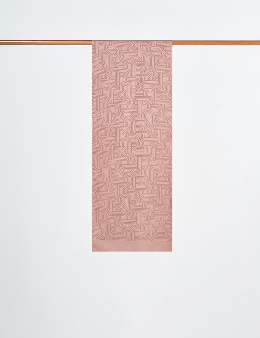 Geometric Pattern Shawl Milk Coffee