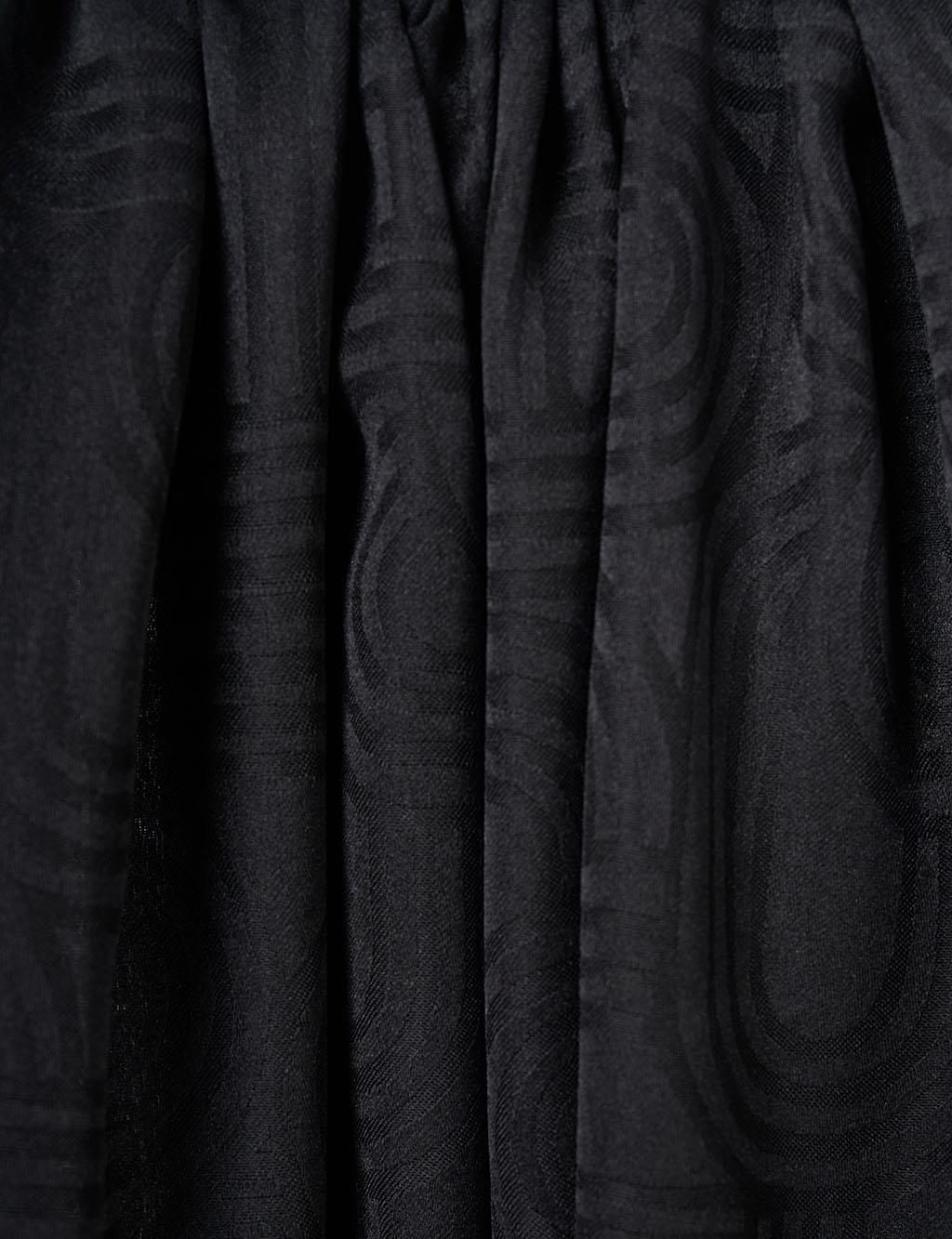 Geometric Pattern Shawl Black