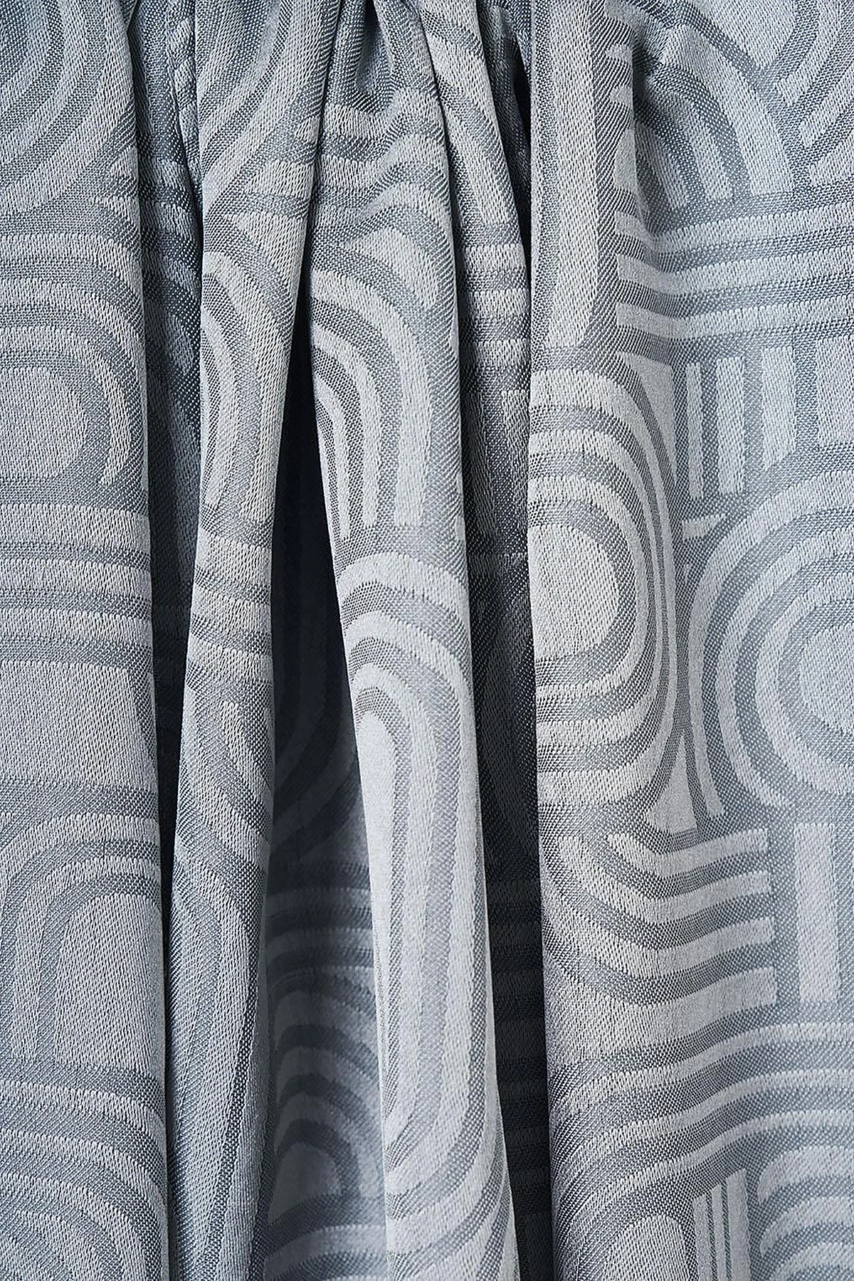 Geometric Pattern Shawl Gray