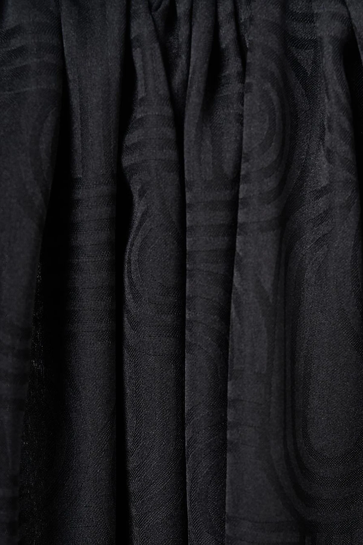 Geometric Pattern Shawl Black