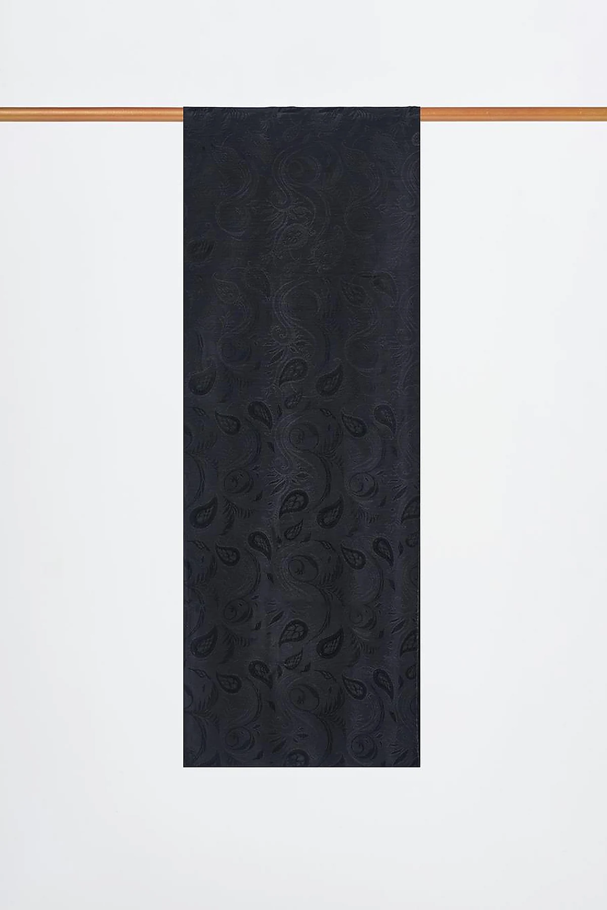 Leaf Pattern Lyocell Shawl Black