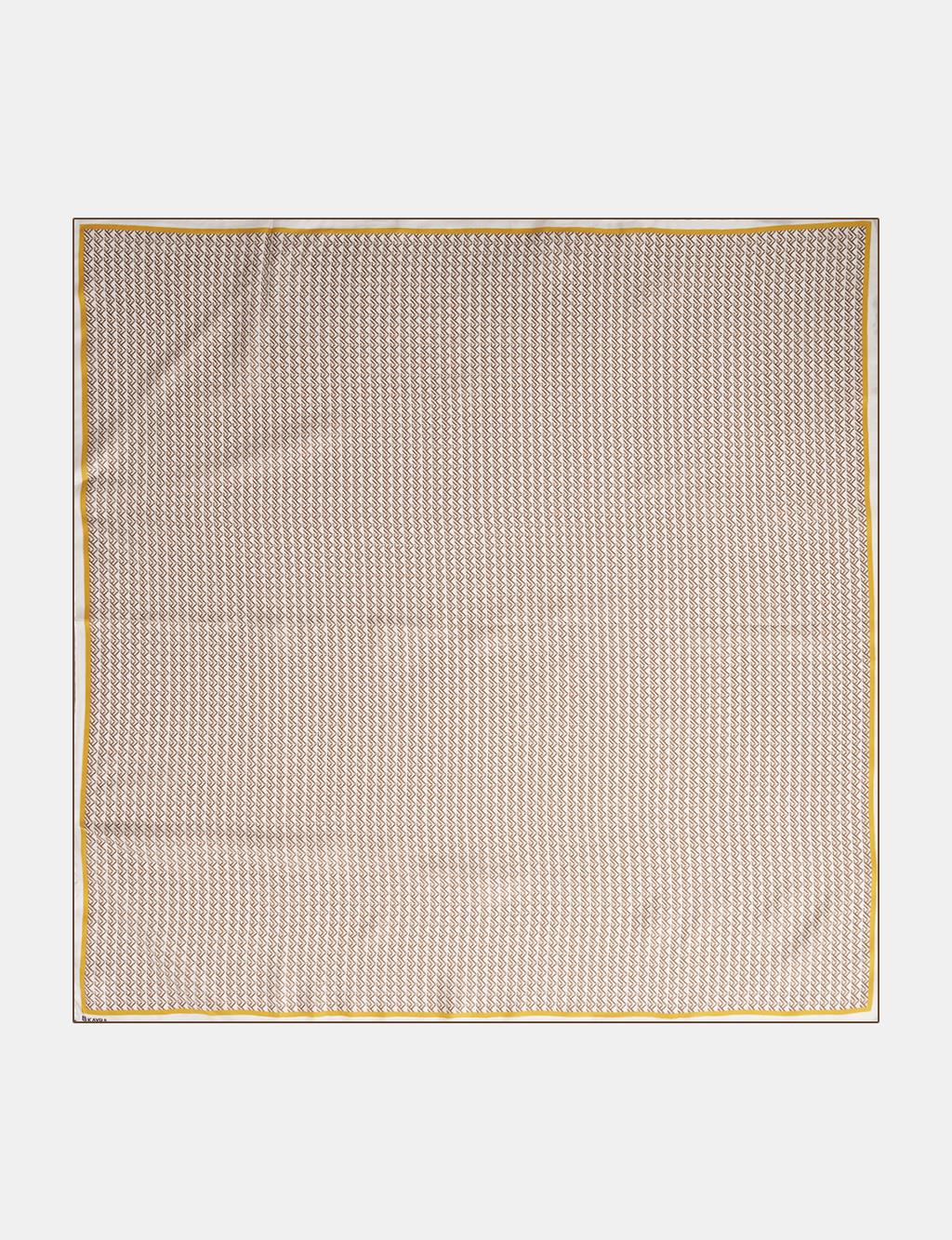 Geometric Patterned Scarf Stone