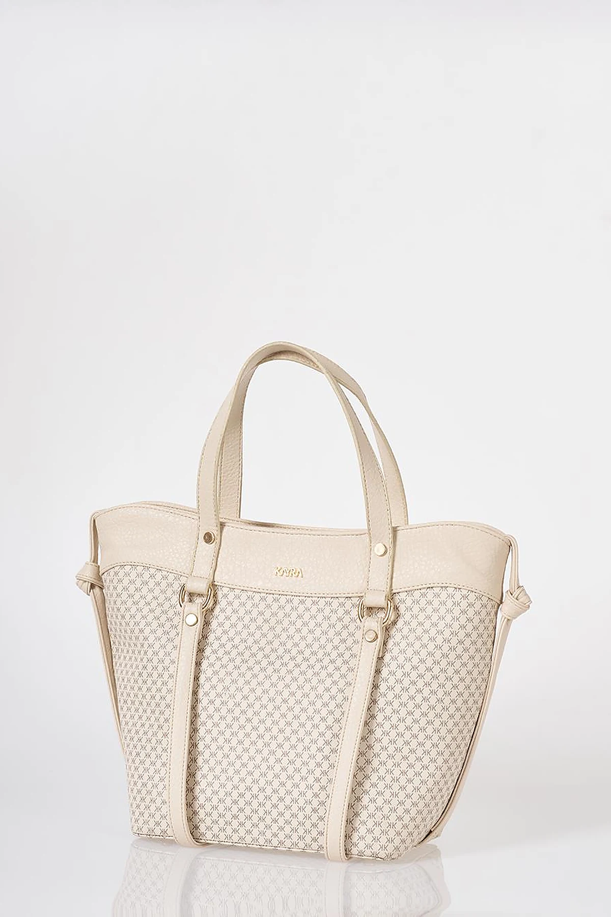 Monogram Pattern Shoulder Bag Cream
