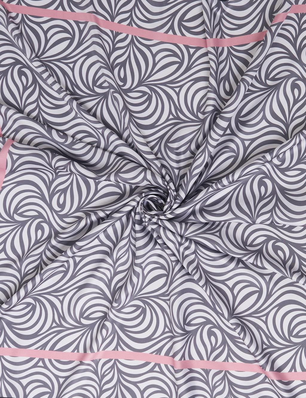 Wave Pattern Scarf Black