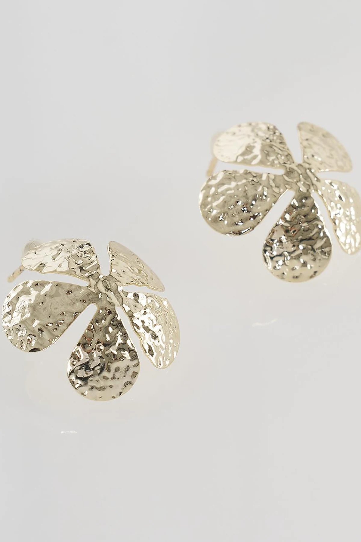 Textured Flower Earrings Gold