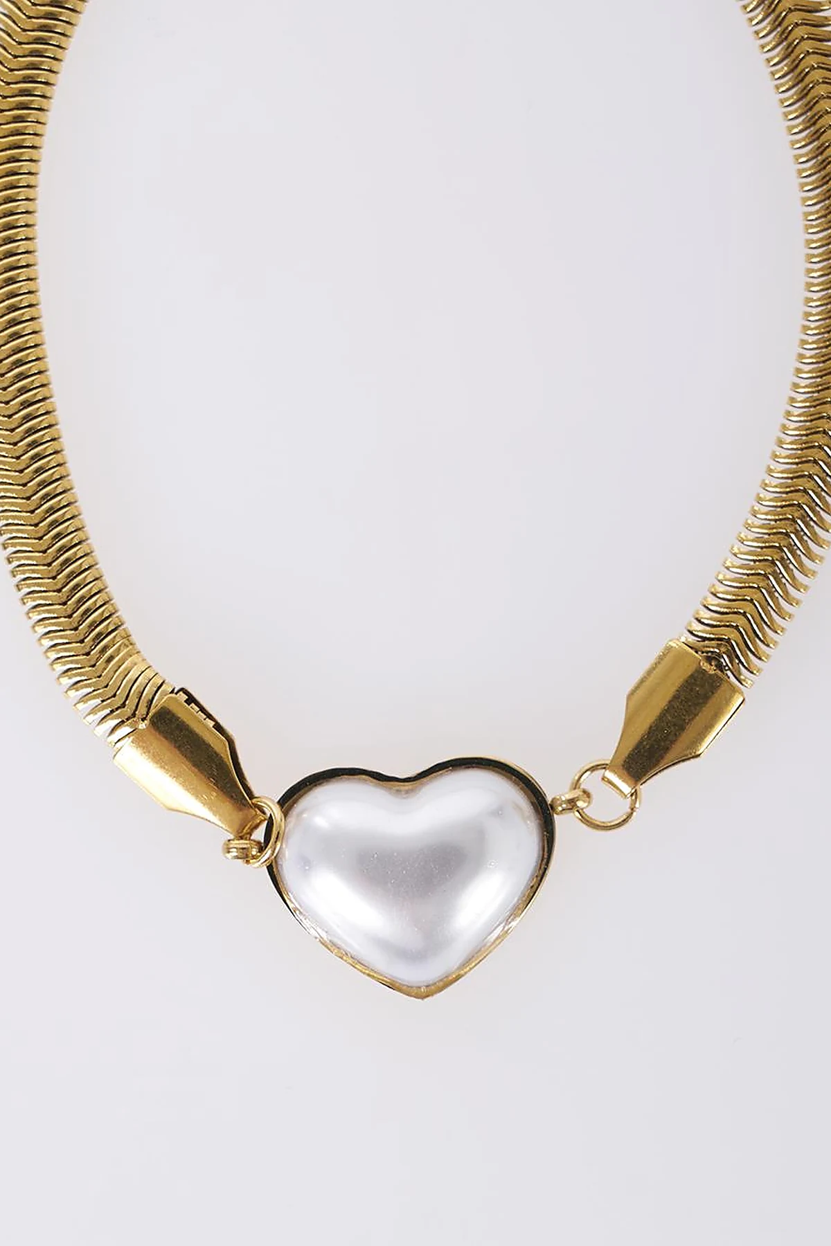 Vintage Heart Charm Stainless Steel Bracelet Gold