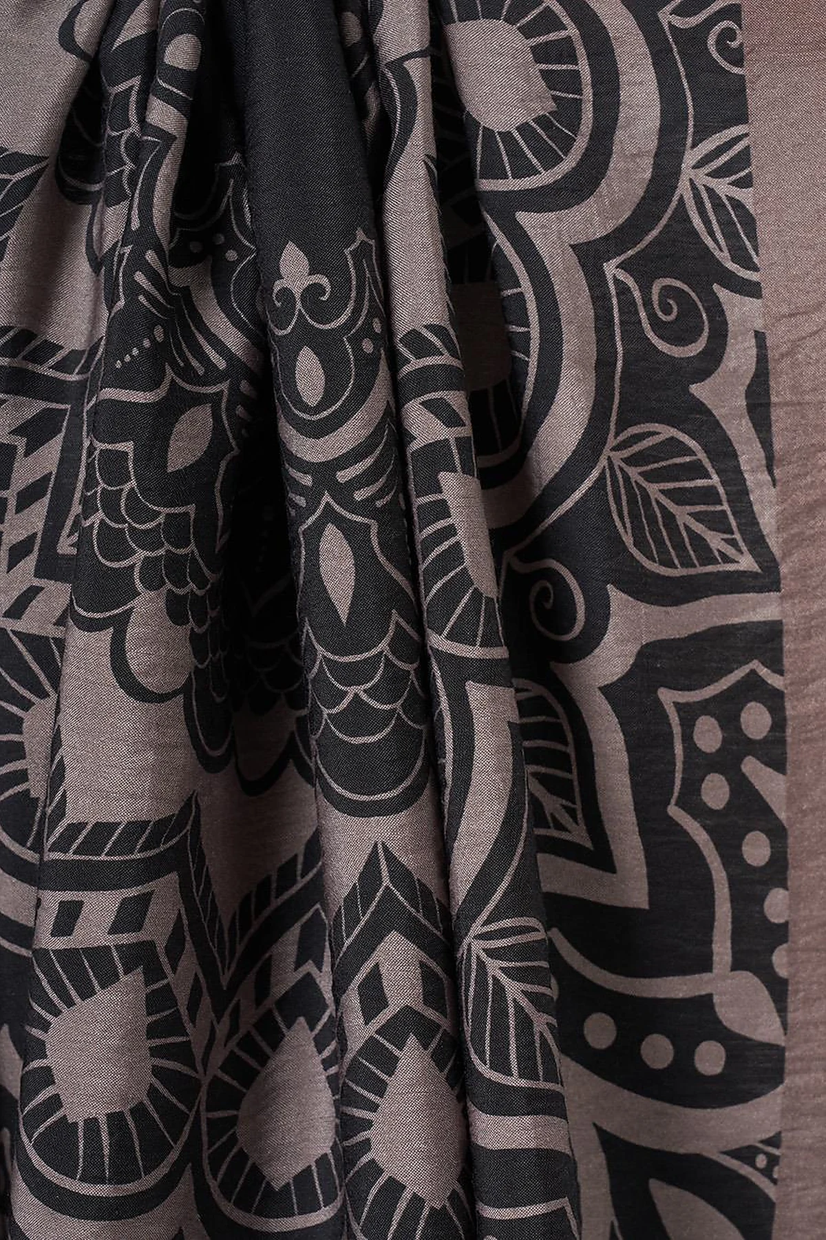 Mystic Patterned Lyocell Shawl Dark Mink