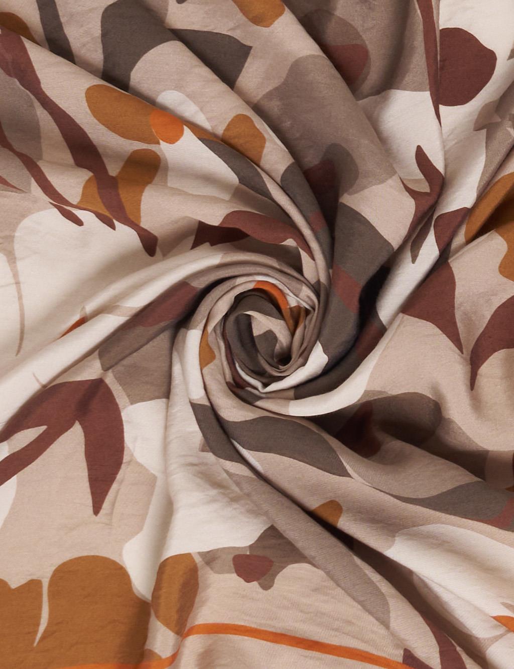 Retro Floral Pattern Viscose Scarf Beige