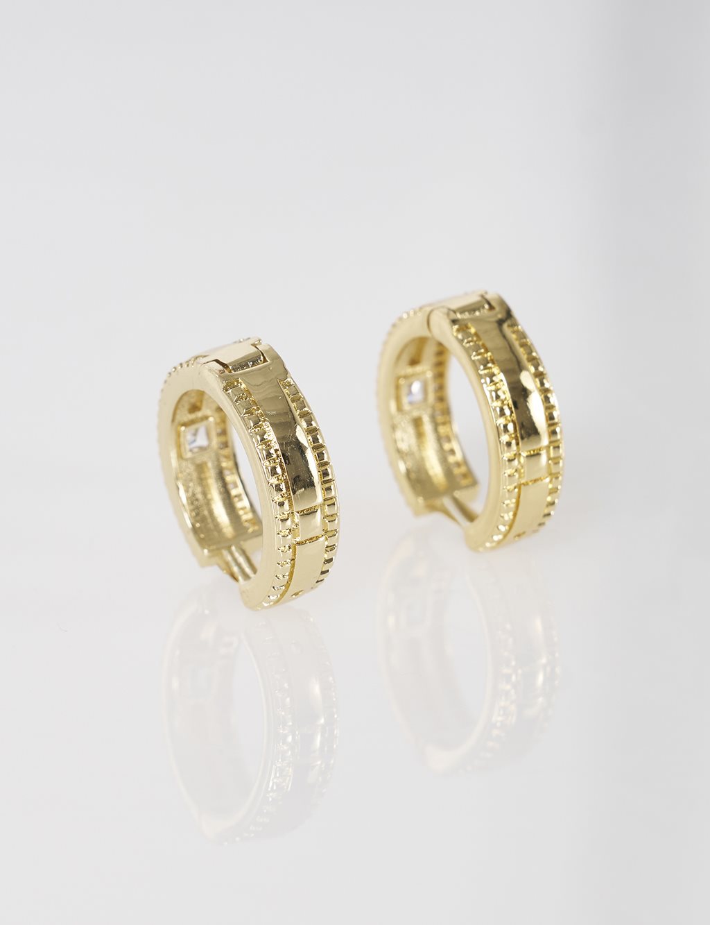 Mini Modern Earrings Gold