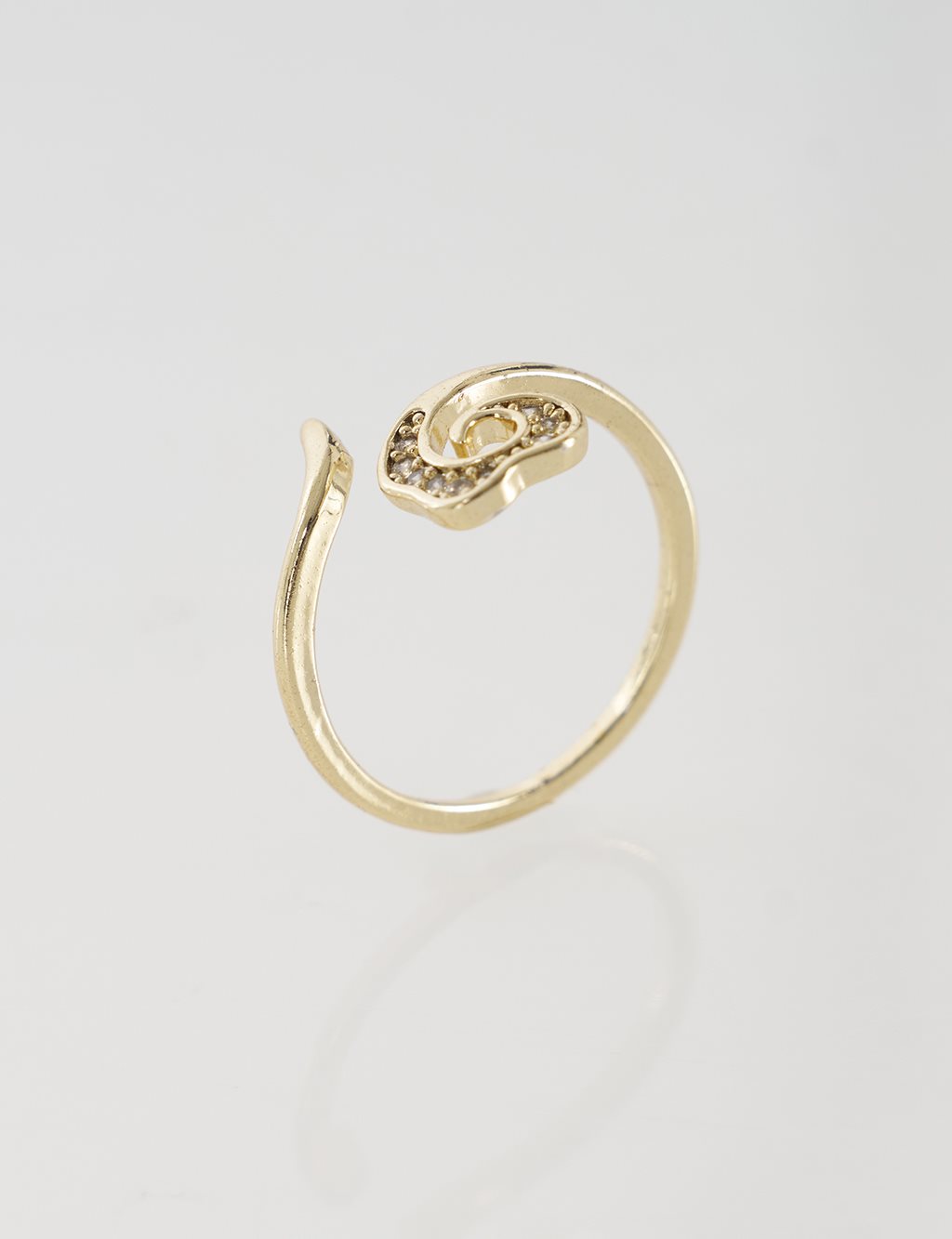 Curved Minimalist Ring Gold