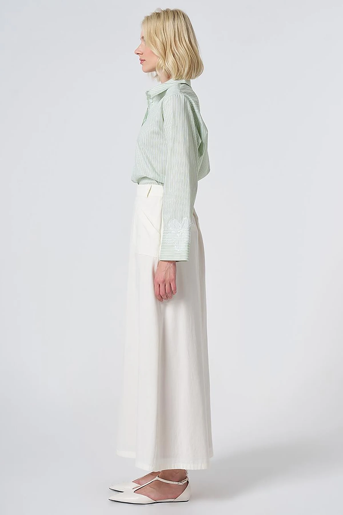 Patch Pocket Non-Denim Skirt Ecru