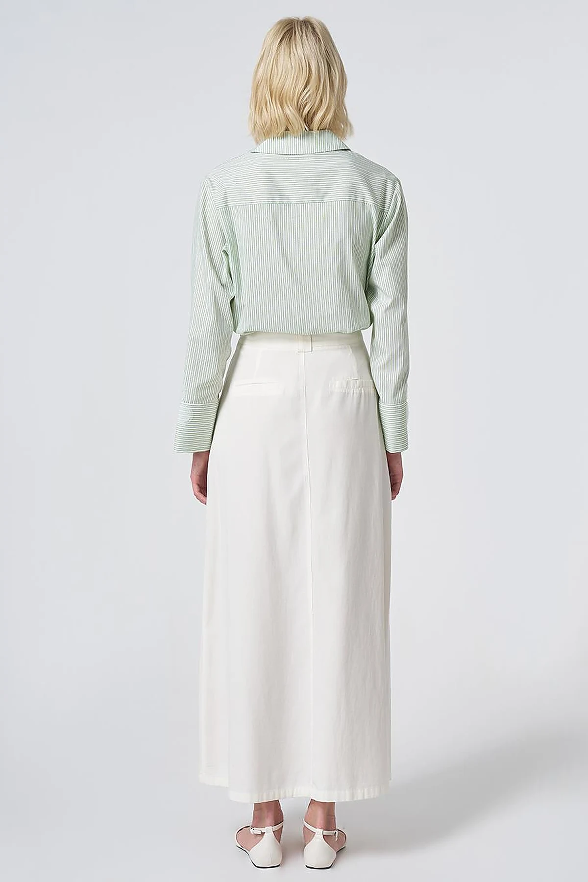 Patch Pocket Non-Denim Skirt Ecru