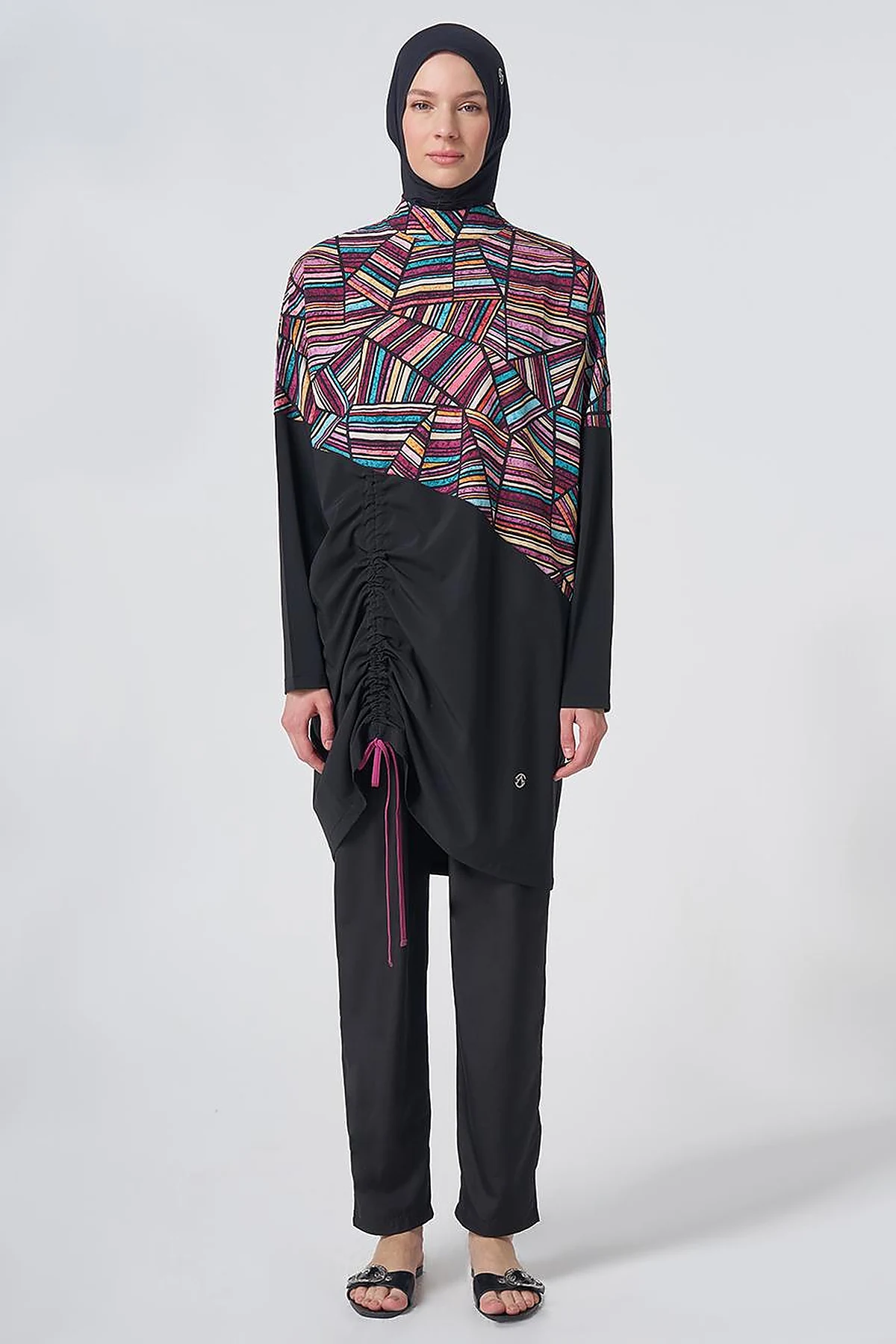Geometric Pattern Modest Swimsuit - Black