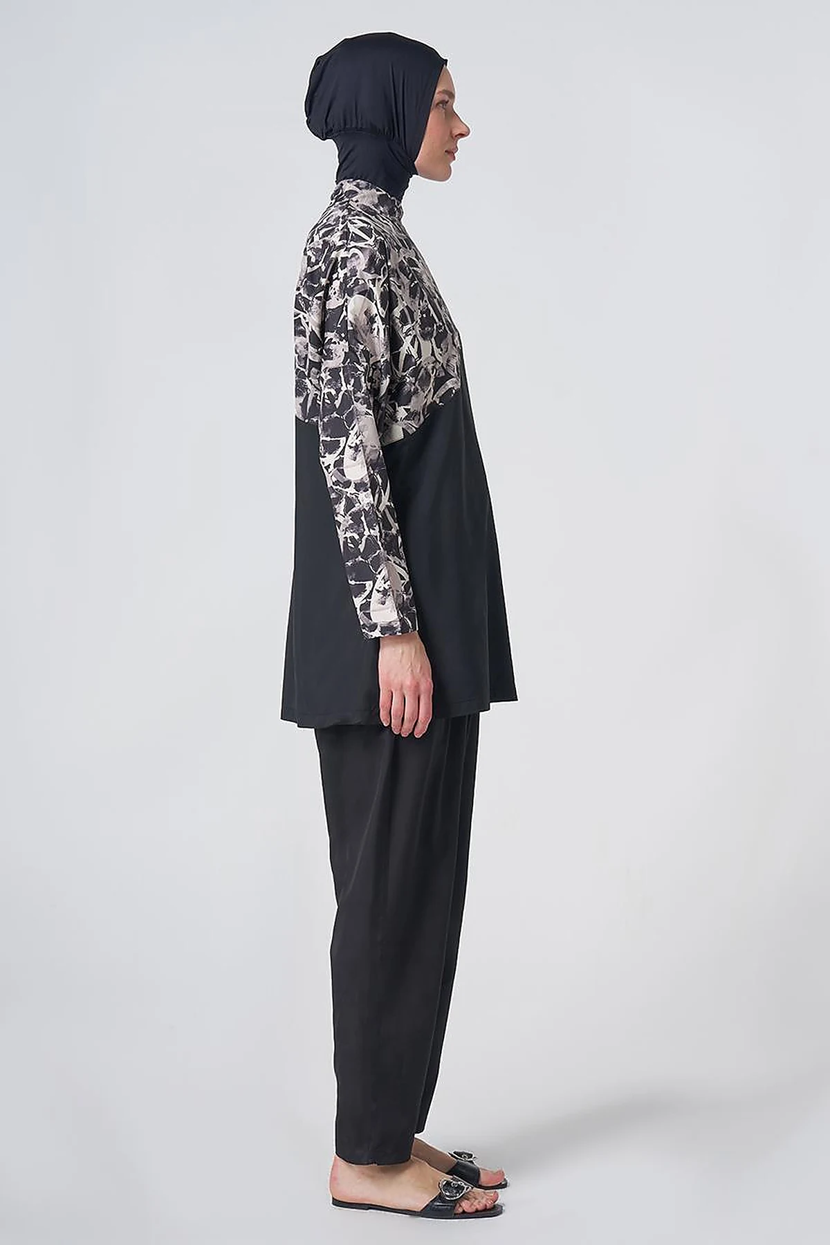 Marble Pattern Modest Swimsuit - Black