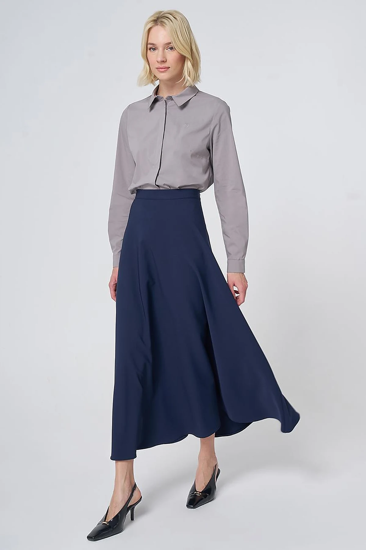 High-Waisted Flared Skirt - Navy
