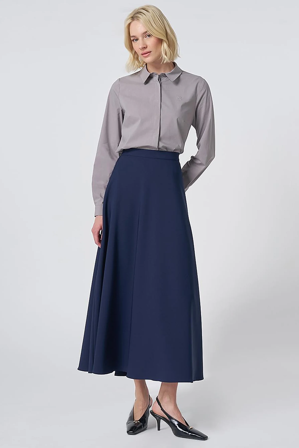 High-Waisted Flared Skirt - Navy