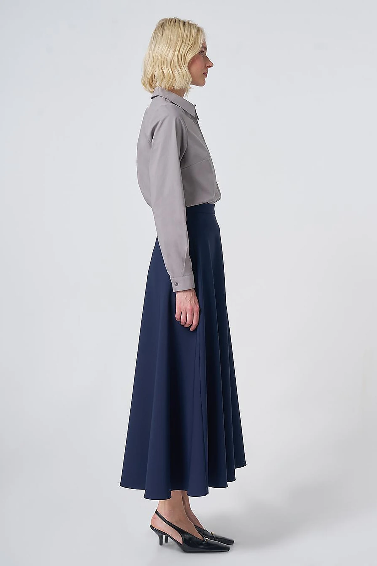 High-Waisted Flared Skirt - Navy
